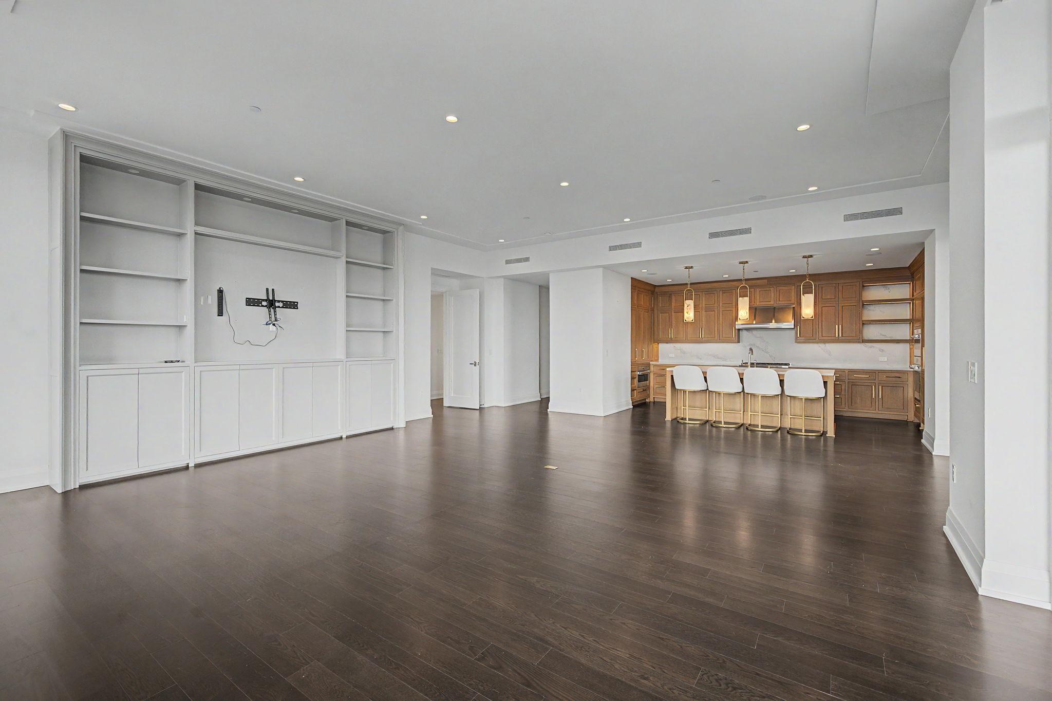 View of Residential at 1111 River Parkway #26B, Minneapolis MN 55415, Minneapolis (58 of 67) - Mike Wilen | Minnesota Team Real Estate