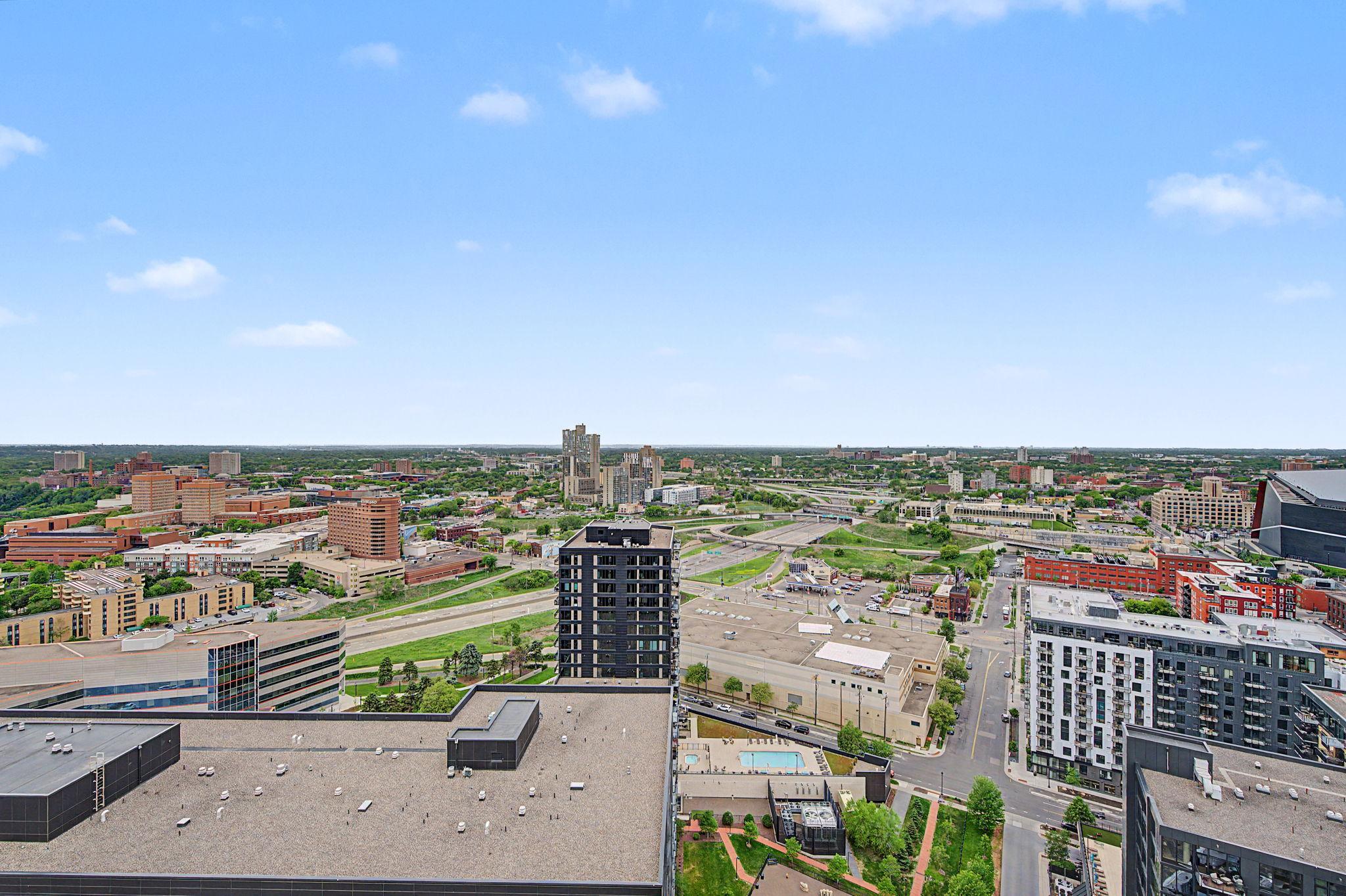 View of Residential at 1111 River Parkway #26B, Minneapolis MN 55415, Minneapolis (53 of 67) - Mike Wilen | Minnesota Team Real Estate