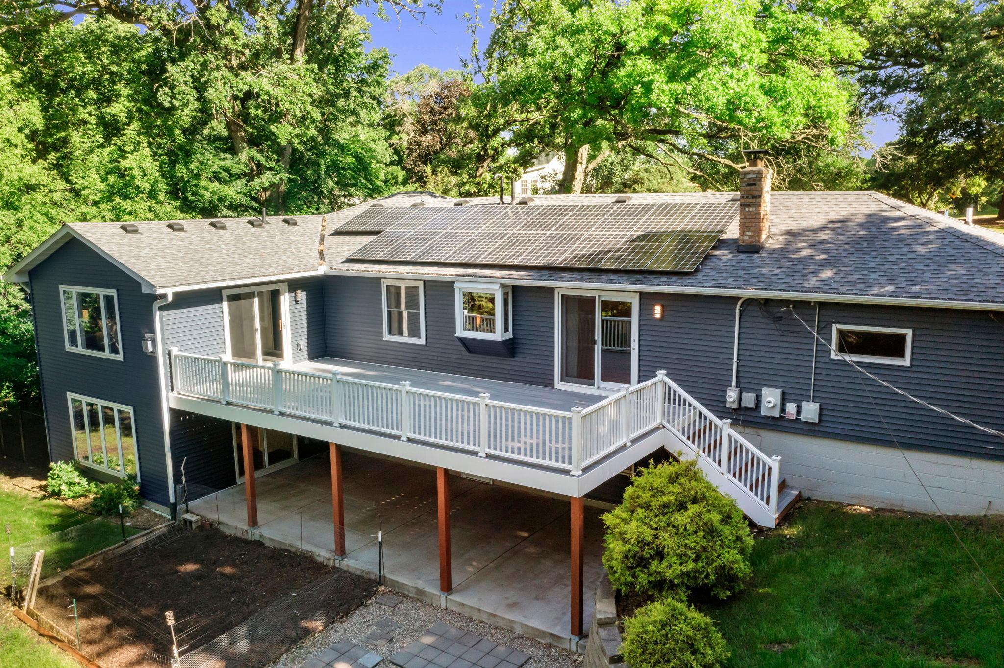 View of Residential at 16633 Temple Drive, Minnetonka MN 55345, Minnetonka (43 of 51) - Mike Wilen | Minnesota Team Real Estate