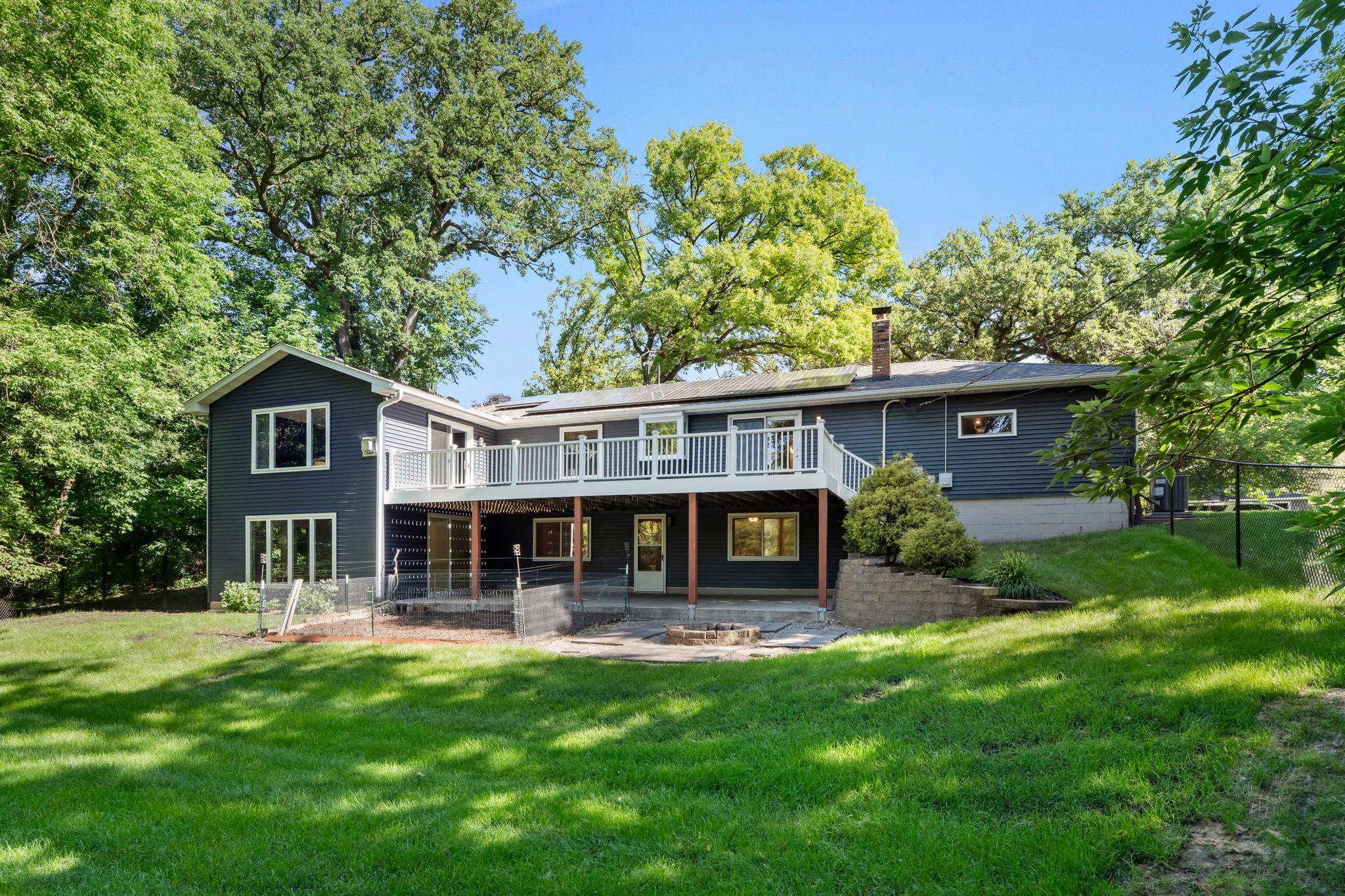 View of Residential at 16633 Temple Drive, Minnetonka MN 55345, Minnetonka (42 of 51) - Mike Wilen | Minnesota Team Real Estate