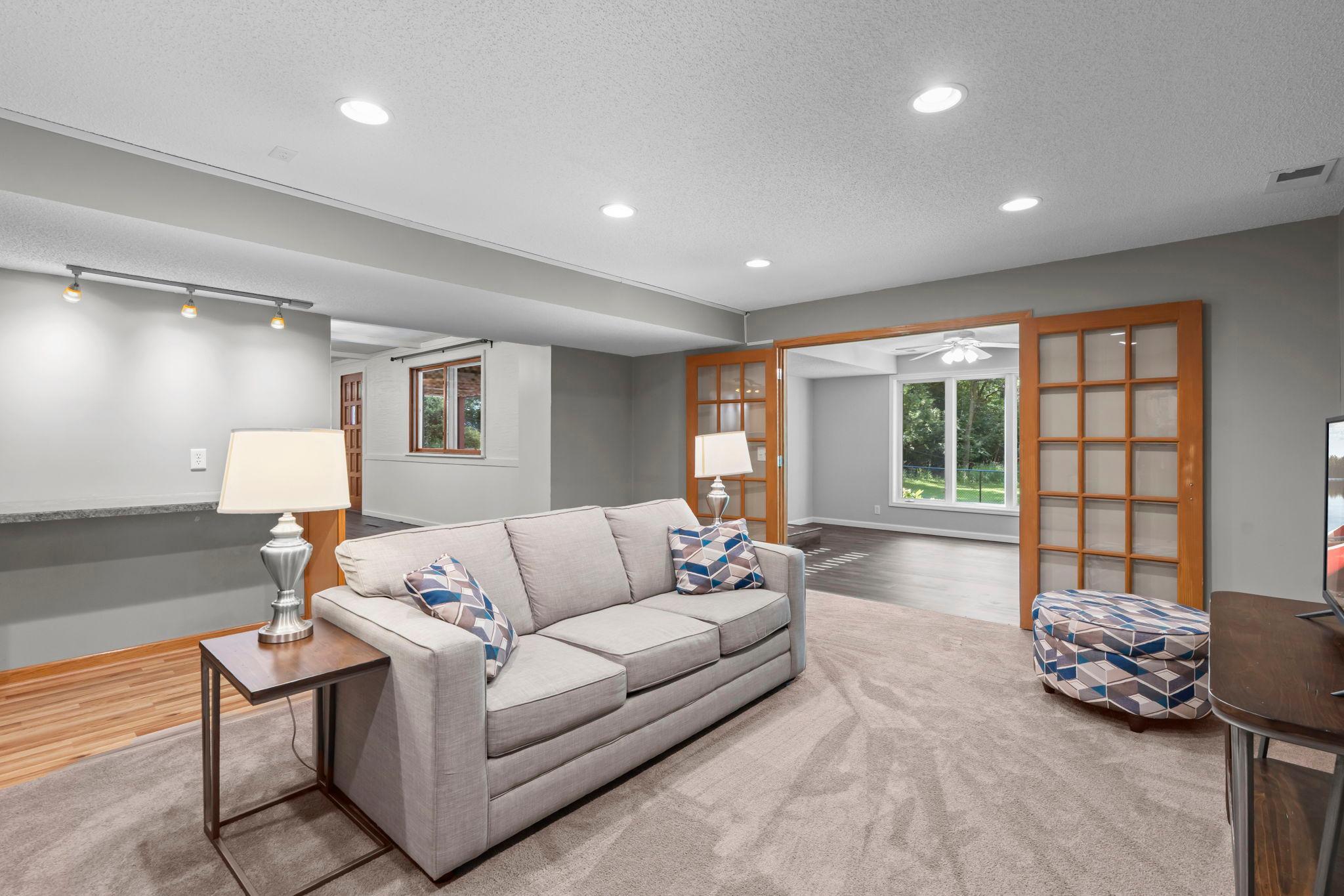 View of Residential at 16633 Temple Drive, Minnetonka MN 55345, Minnetonka (35 of 51) - Mike Wilen | Minnesota Team Real Estate