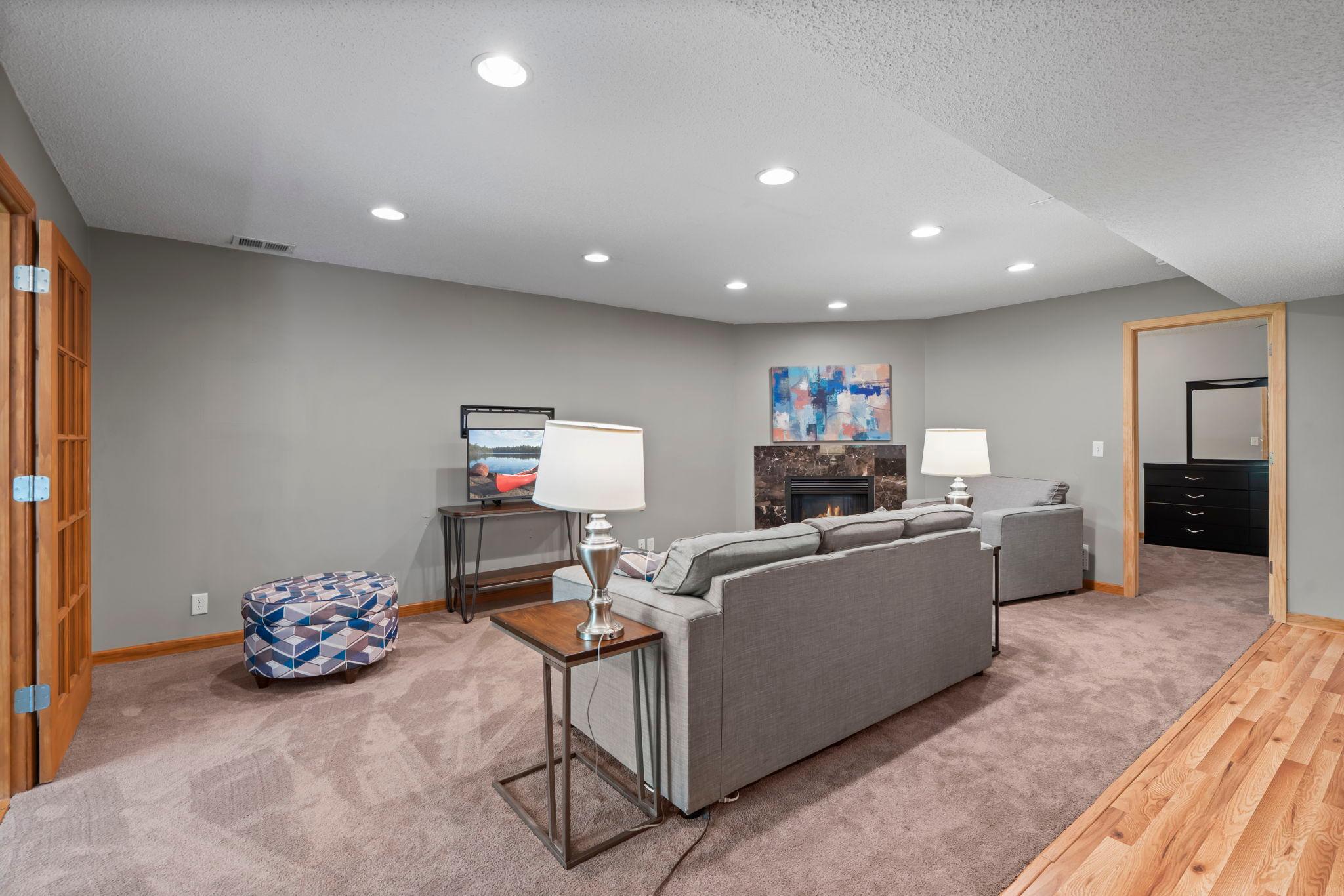 View of Residential at 16633 Temple Drive, Minnetonka MN 55345, Minnetonka (31 of 51) - Mike Wilen | Minnesota Team Real Estate
