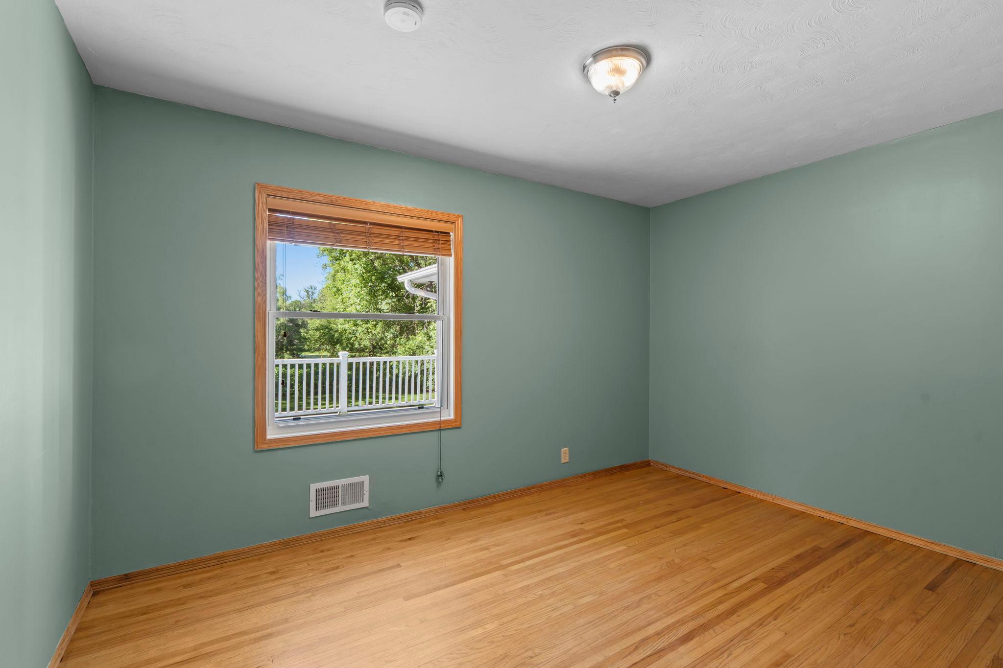 View of Residential at 16633 Temple Drive, Minnetonka MN 55345, Minnetonka (15 of 51) - Mike Wilen | Minnesota Team Real Estate