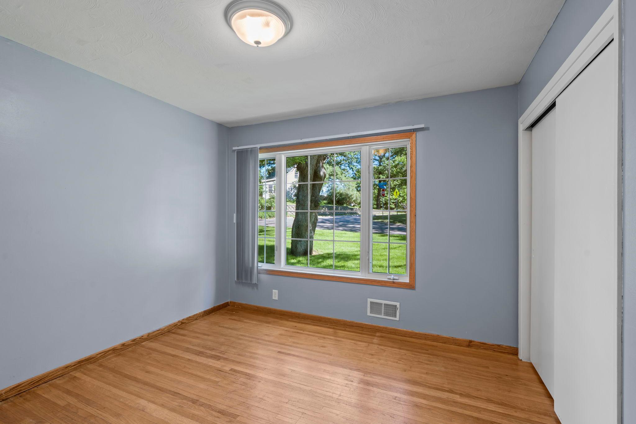 View of Residential at 16633 Temple Drive, Minnetonka MN 55345, Minnetonka (16 of 51) - Mike Wilen | Minnesota Team Real Estate