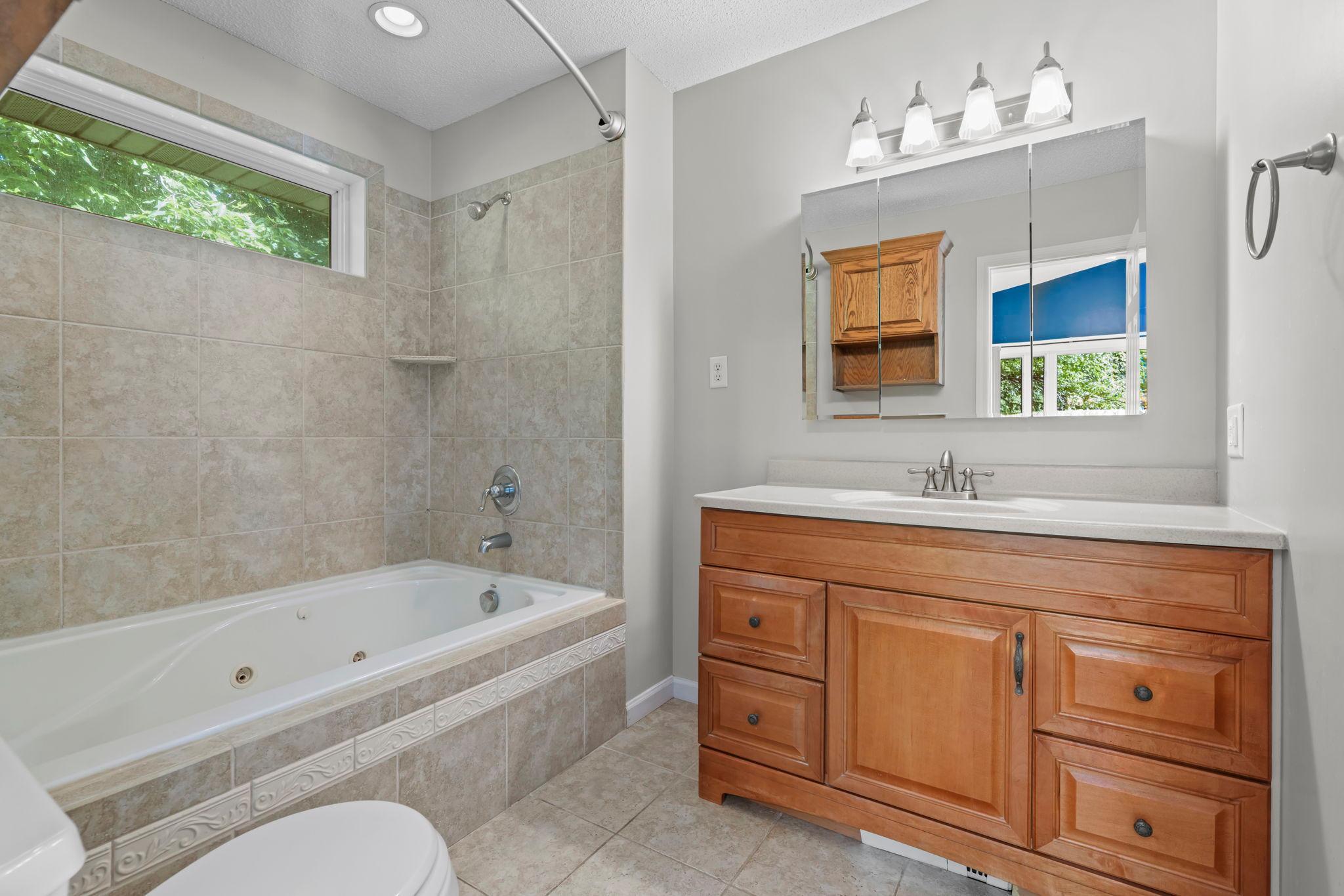 View of Residential at 16633 Temple Drive, Minnetonka MN 55345, Minnetonka (24 of 51) - Mike Wilen | Minnesota Team Real Estate