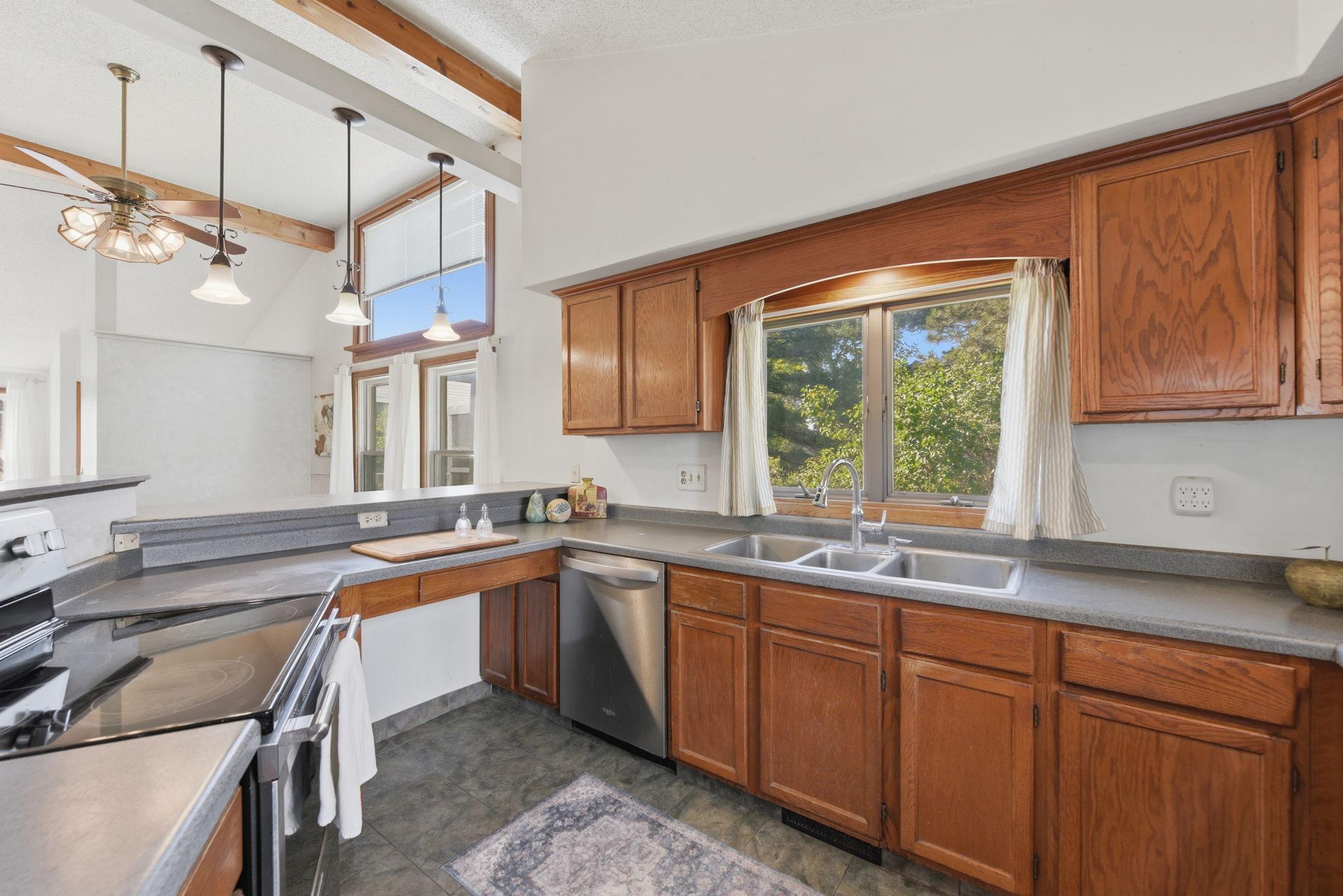 View of Residential at 5698 Stagecoach Trail, Stillwater MN 55082, Stillwater (8 of 45) - Mike Wilen | Minnesota Team Real Estate