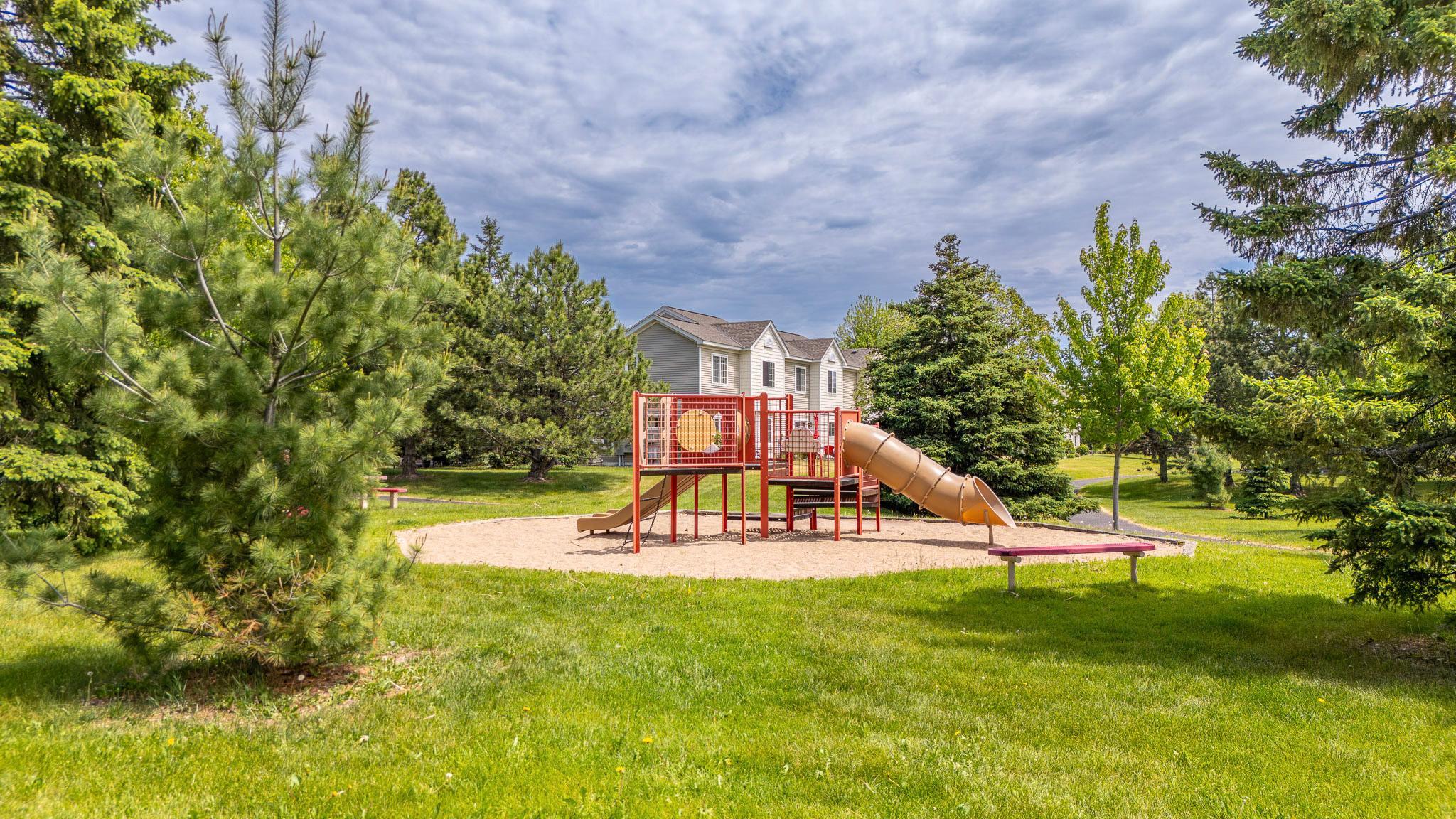 View of Residential at 15066 Dundee Avenue, Apple Valley MN 55124, Apple Valley (46 of 52) - Mike Wilen | Minnesota Team Real Estate
