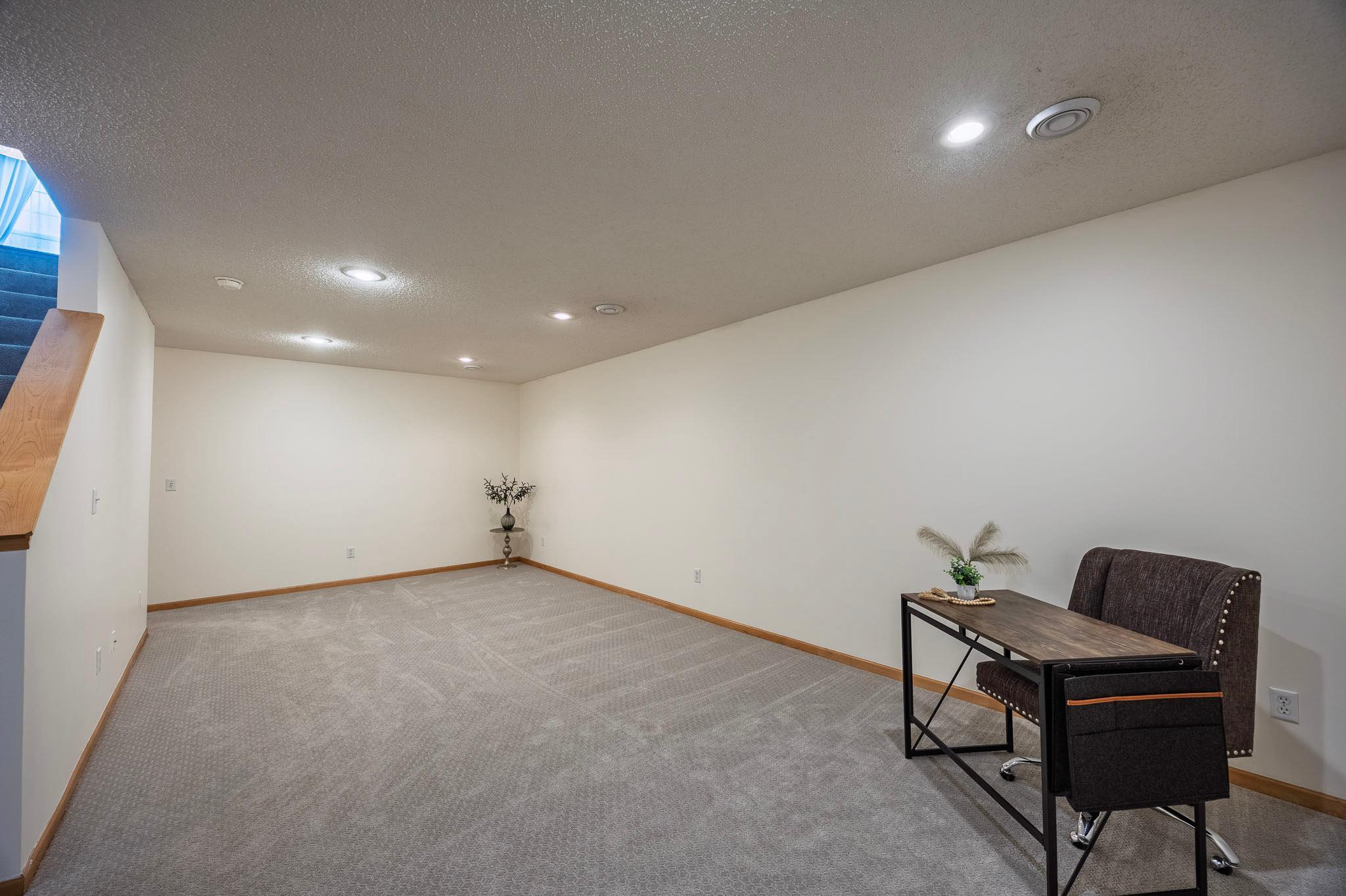 View of Residential at 15066 Dundee Avenue, Apple Valley MN 55124, Apple Valley (26 of 52) - Mike Wilen | Minnesota Team Real Estate