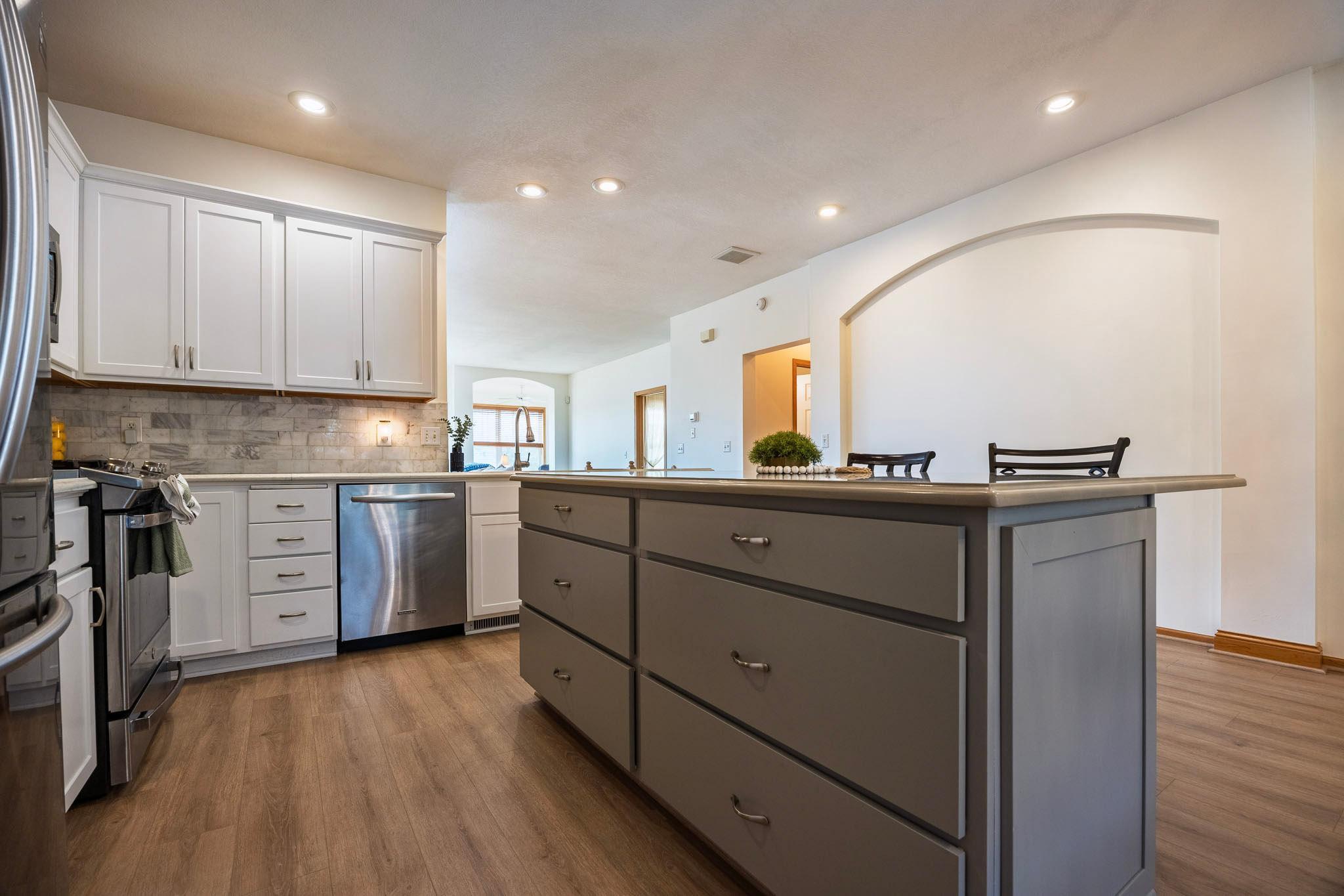 View of Residential at 15066 Dundee Avenue, Apple Valley MN 55124, Apple Valley (9 of 52) - Mike Wilen | Minnesota Team Real Estate