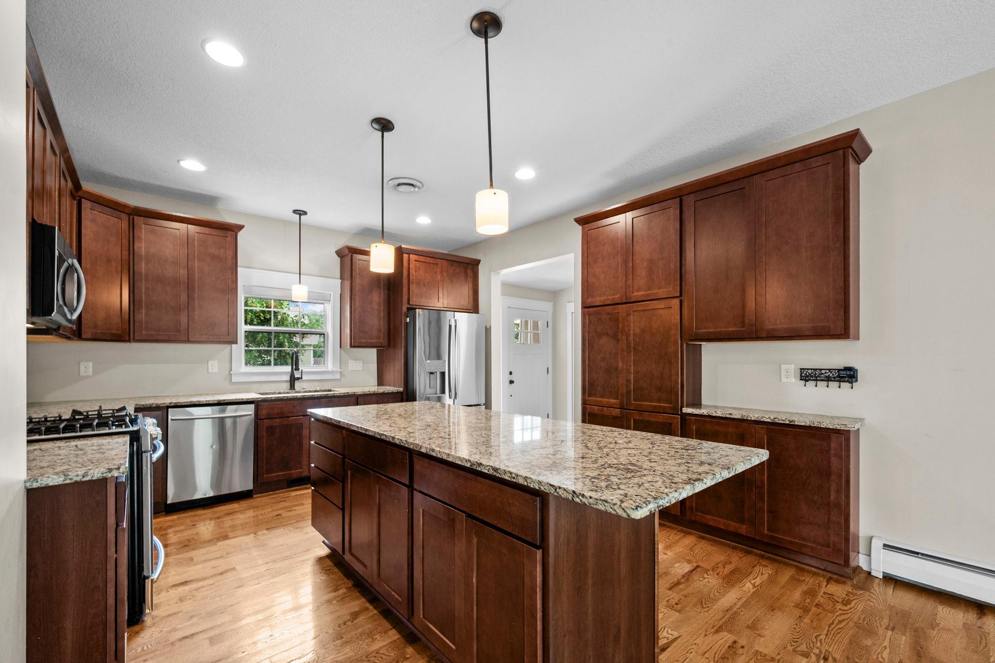 View of Residential at 2943 Xenwood Avenue, Saint Louis Park MN 55416, Saint Louis Park (7 of 57) - Mike Wilen | Minnesota Team Real Estate