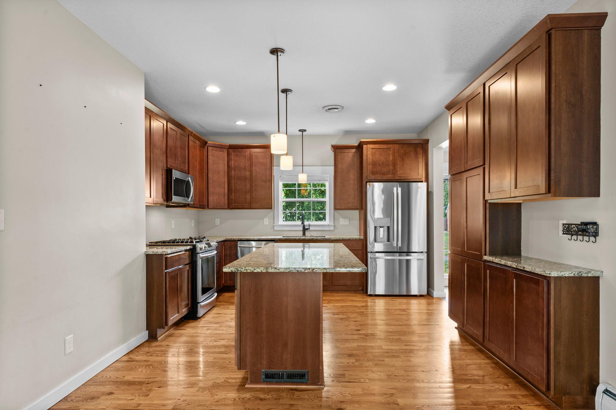 View of Residential at 2943 Xenwood Avenue, Saint Louis Park MN 55416, Saint Louis Park (17 of 57) - Mike Wilen | Minnesota Team Real Estate