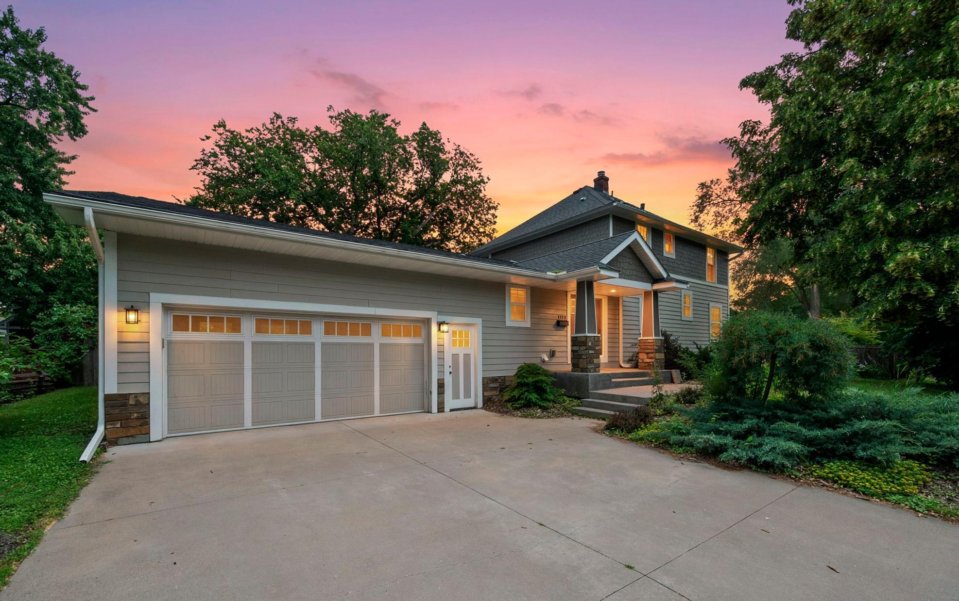 View of Residential at 2943 Xenwood Avenue, Saint Louis Park MN 55416, Saint Louis Park - Mike Wilen | Minnesota Team Real Estate