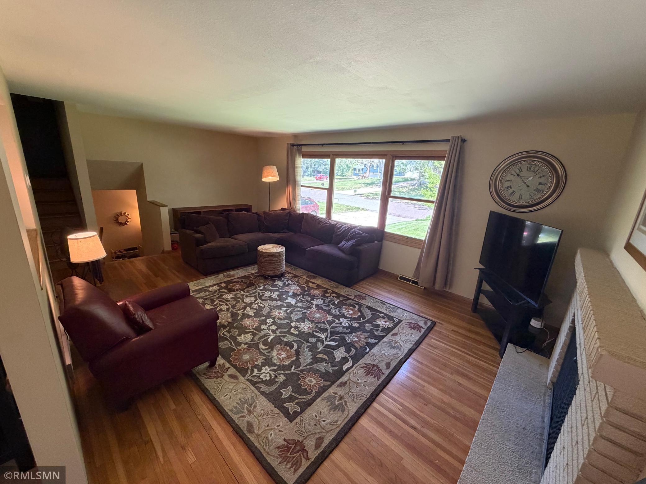 View of Residential at 16401 Temple Drive, Minnetonka MN 55345, Minnetonka (8 of 31) - Mike Wilen | Minnesota Team Real Estate