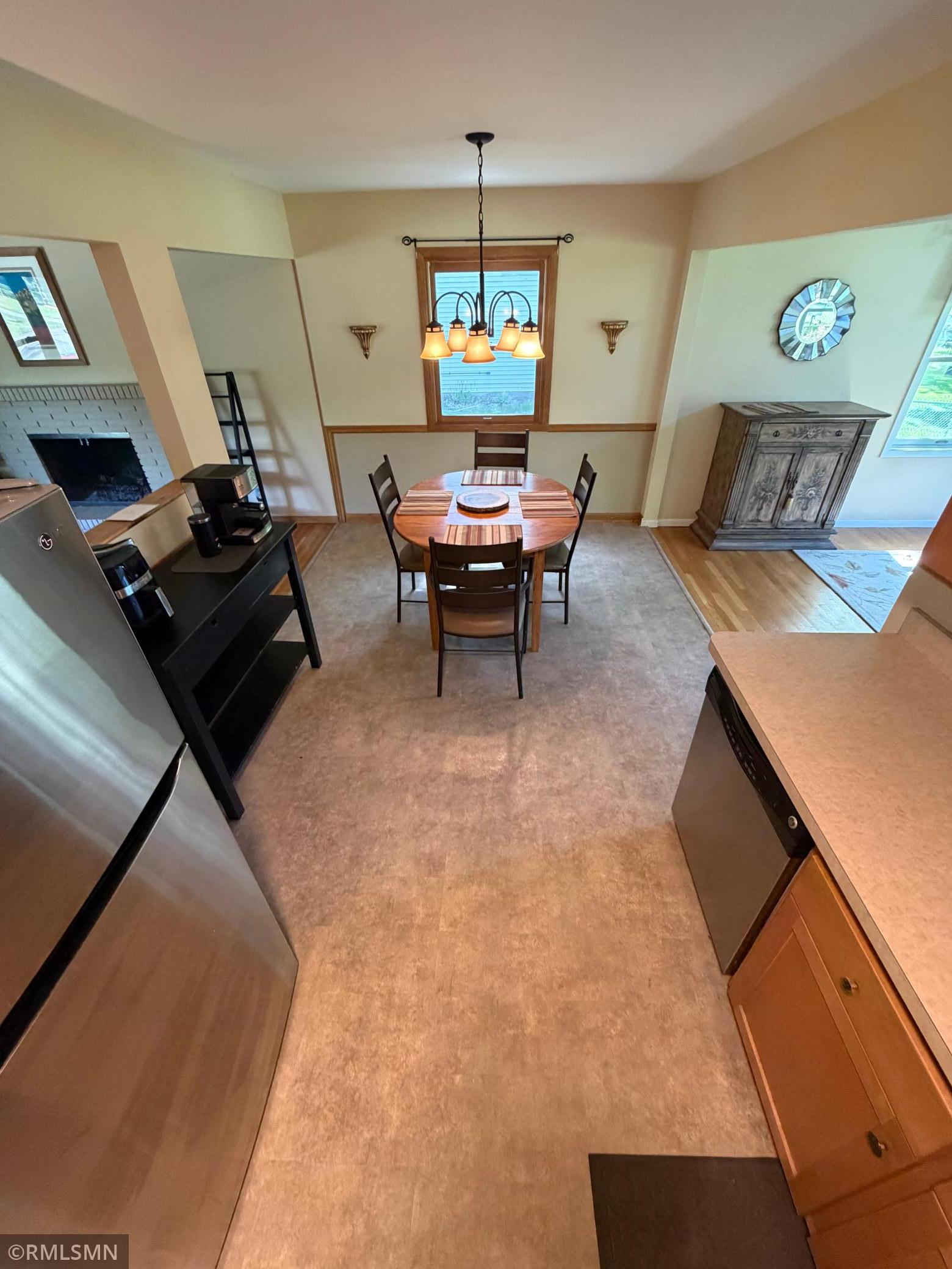 View of Residential at 16401 Temple Drive, Minnetonka MN 55345, Minnetonka (10 of 31) - Mike Wilen | Minnesota Team Real Estate