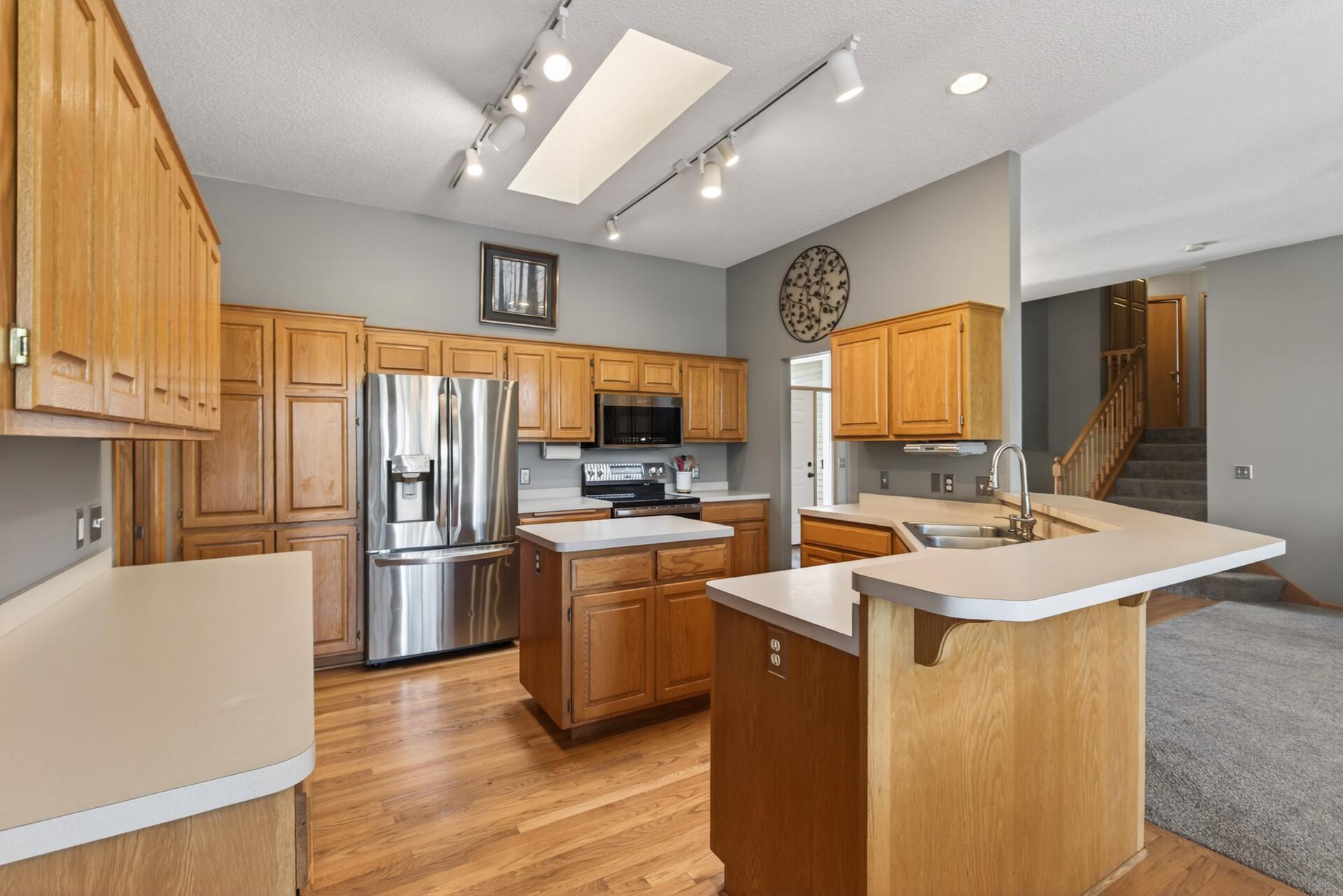 View of Residential at 7148 Maryland Circle, Savage MN 55378, Savage (16 of 55) - Mike Wilen | Minnesota Team Real Estate
