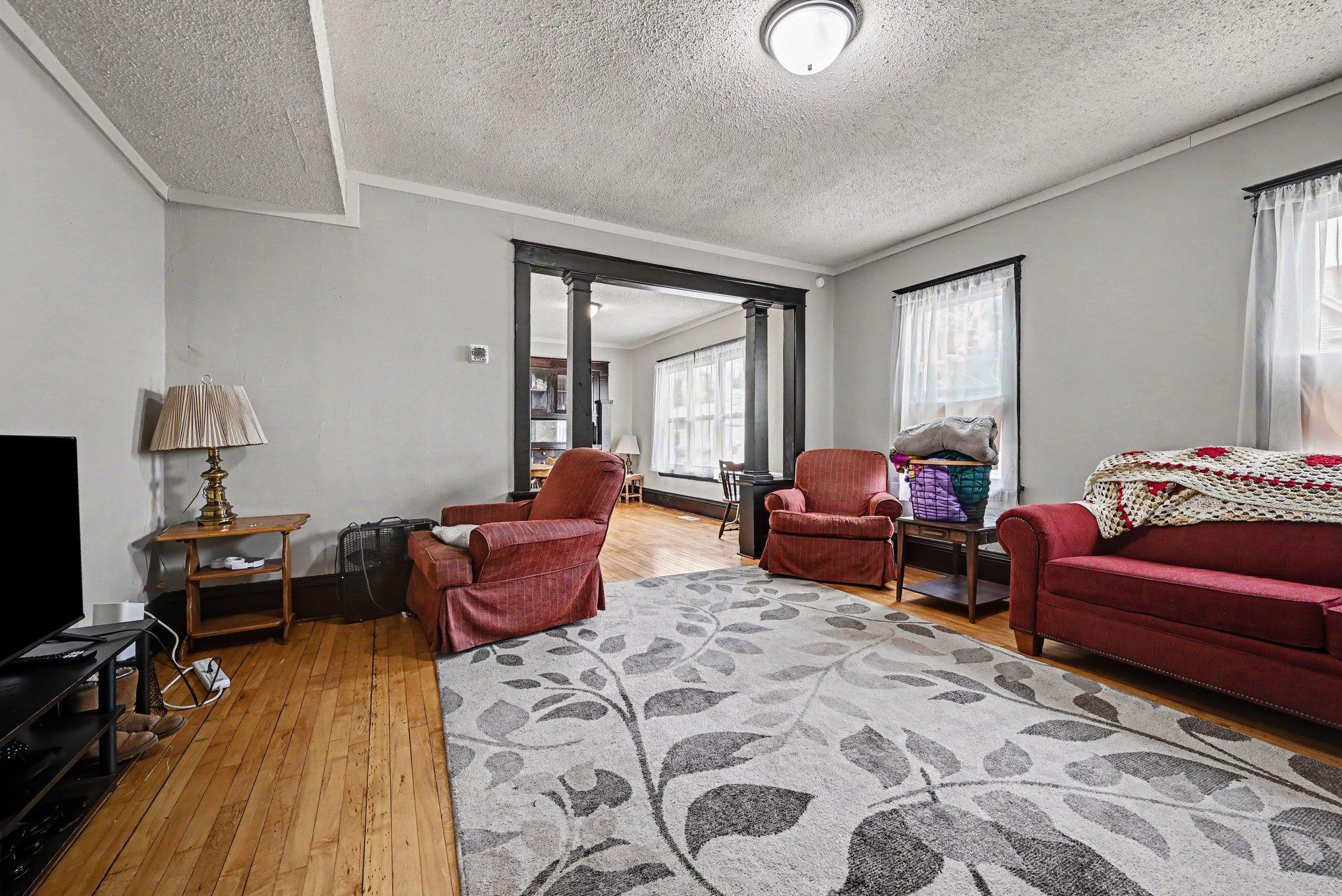 View of Residential Income at 2915 3rd Street, Minneapolis MN 55411, Minneapolis (8 of 26) - Mike Wilen | Minnesota Team Real Estate