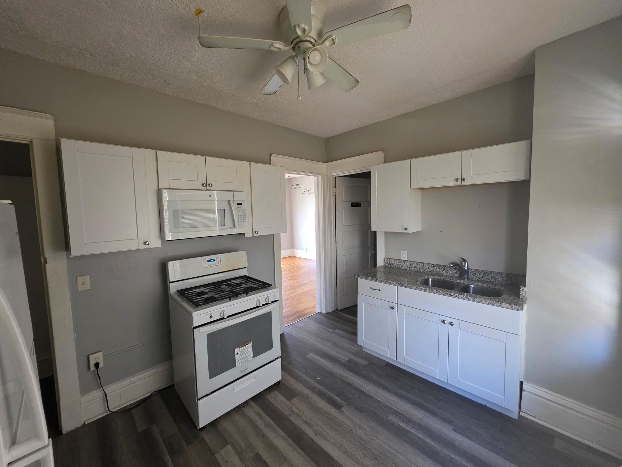 View of Commercial Sale at 935 Case Avenue, Saint Paul MN 55106, Saint Paul (12 of 13) - Mike Wilen | Minnesota Team Real Estate