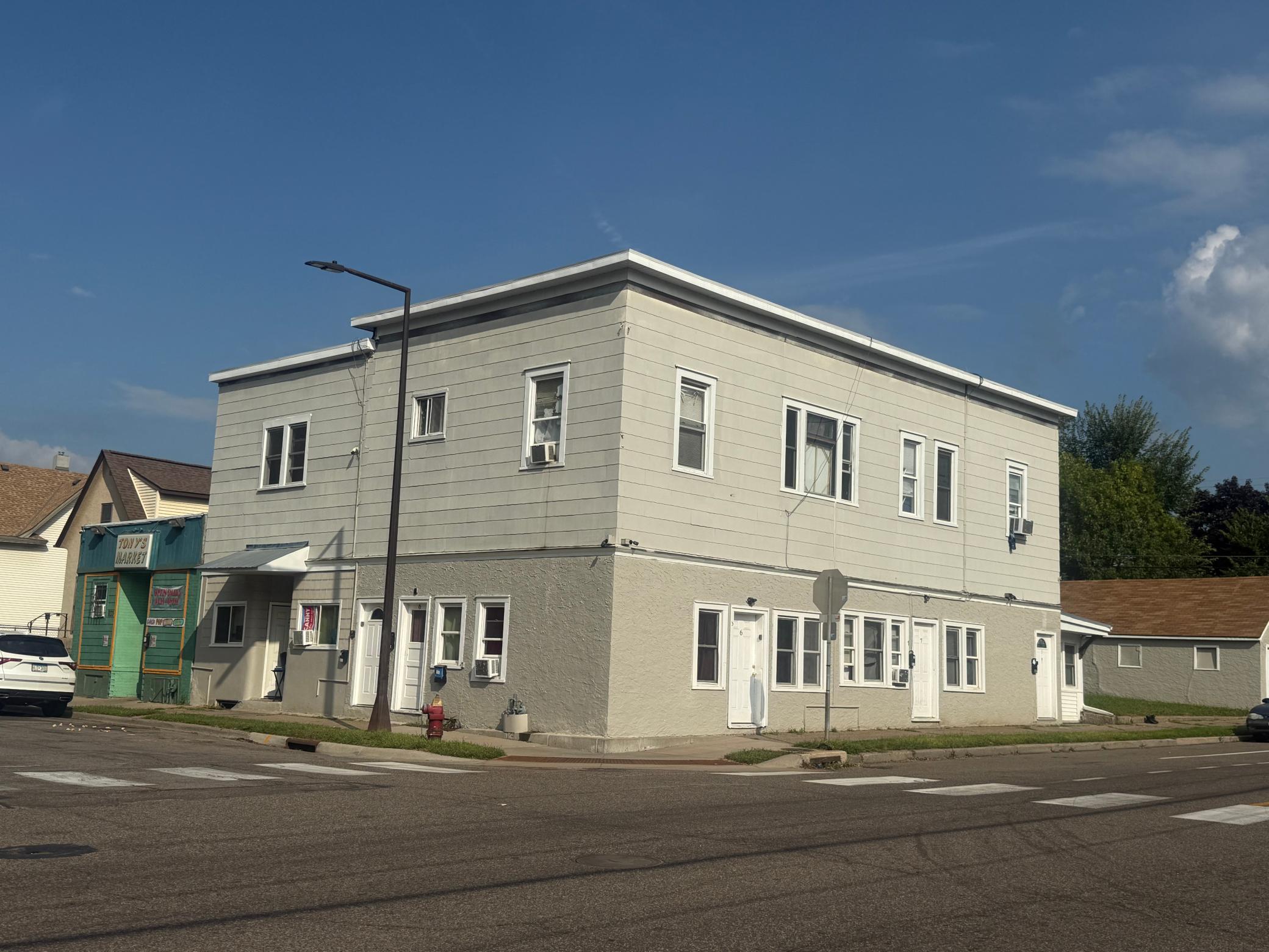 View of Commercial Sale at 935 Case Avenue, Saint Paul MN 55106, Saint Paul (3 of 13) - Mike Wilen | Minnesota Team Real Estate
