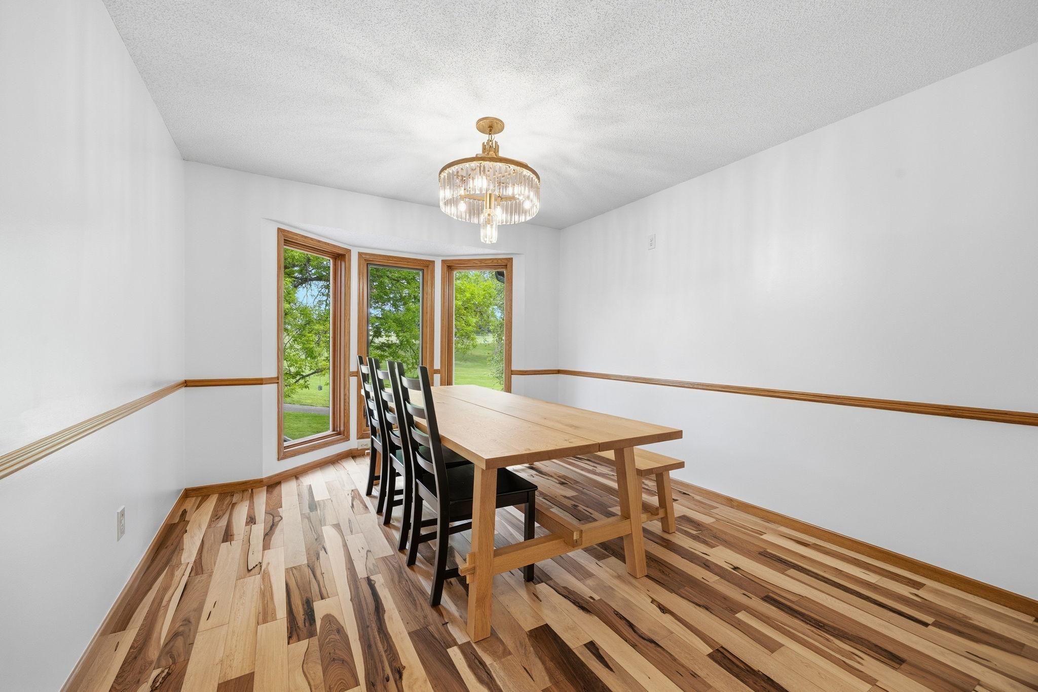 View of Residential at 5724 Auto Club Circle, Bloomington MN 55437, Bloomington (11 of 38) - Mike Wilen | Minnesota Team Real Estate