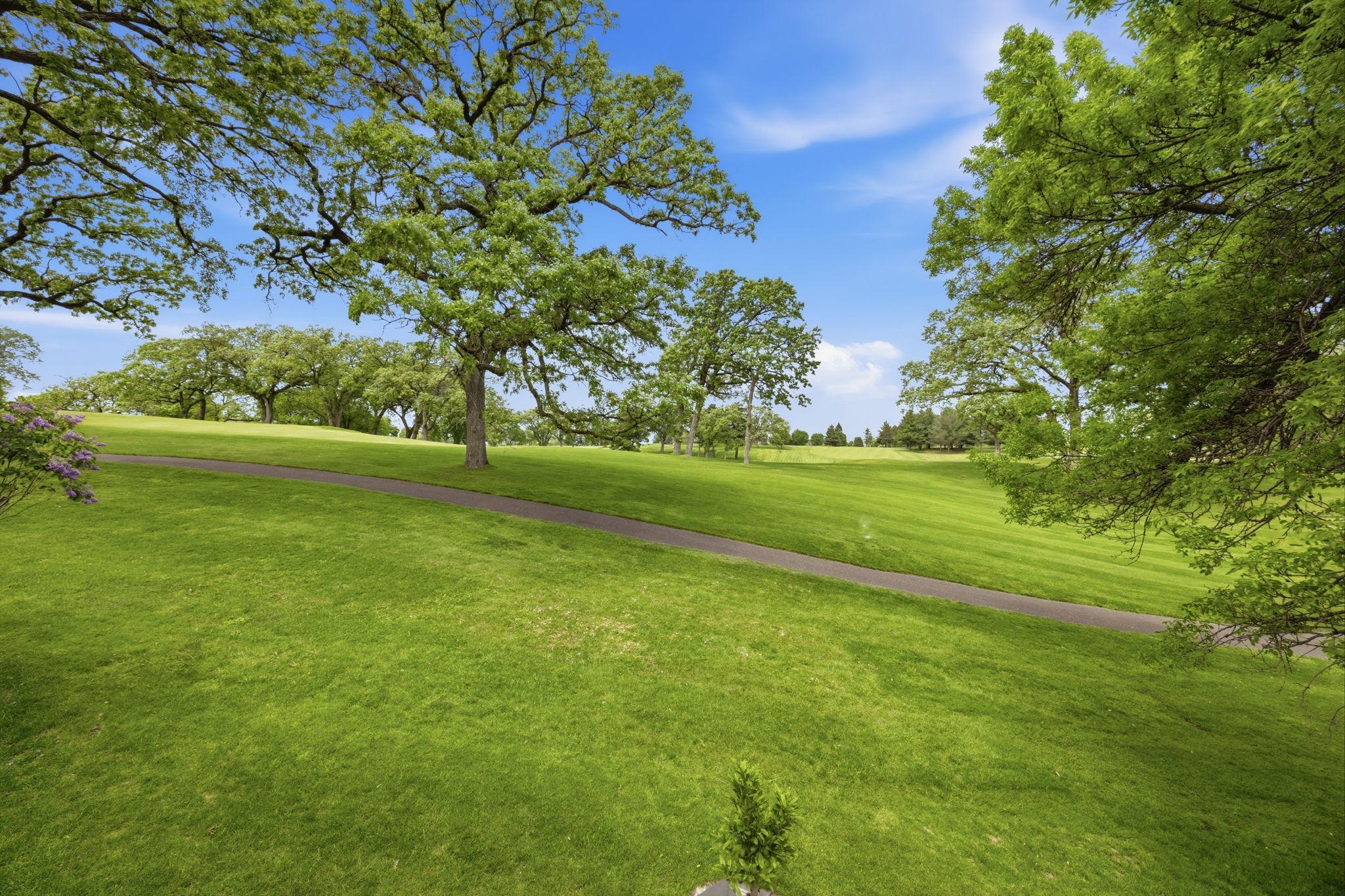 View of Residential at 5724 Auto Club Circle, Bloomington MN 55437, Bloomington (29 of 38) - Mike Wilen | Minnesota Team Real Estate