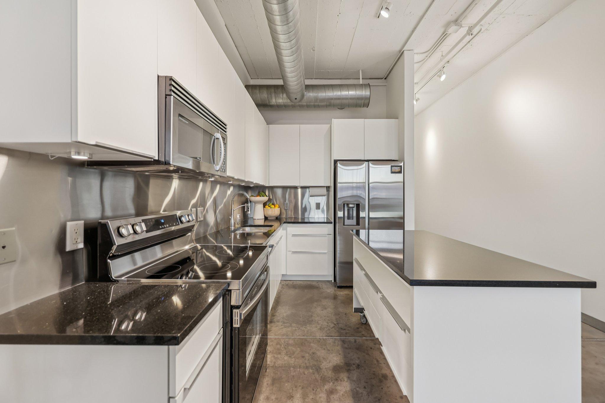 View of Residential at 2929 Chicago Avenue #1105, Minneapolis MN 55407, Minneapolis (11 of 56) - Mike Wilen | Minnesota Team Real Estate