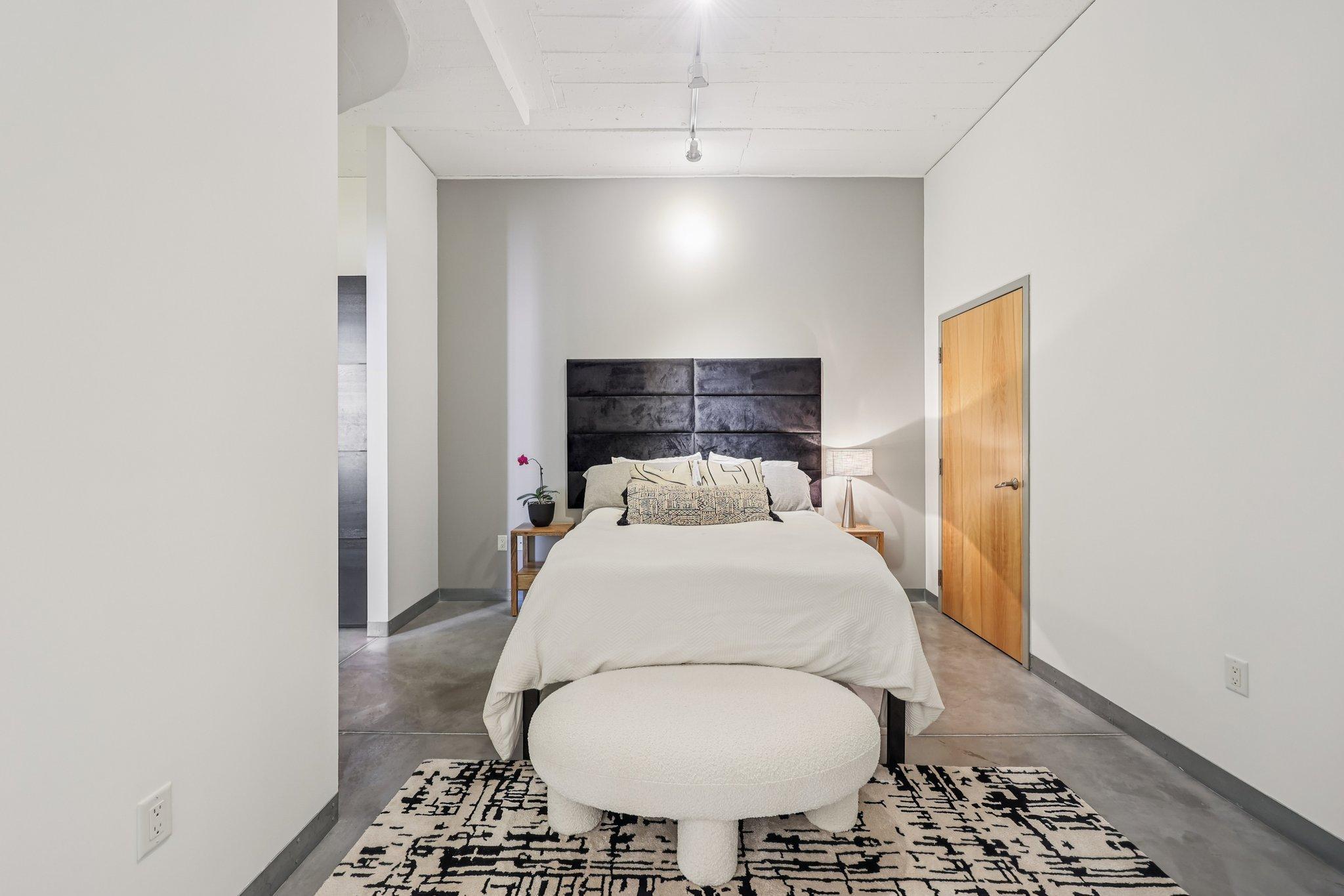 View of Residential at 2929 Chicago Avenue #1105, Minneapolis MN 55407, Minneapolis (22 of 56) - Mike Wilen | Minnesota Team Real Estate