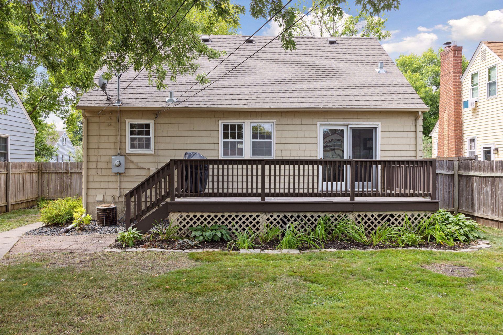 View of Residential at 4116 Zenith Avenue, Robbinsdale MN 55422, Robbinsdale (3 of 10) - Mike Wilen | Minnesota Team Real Estate