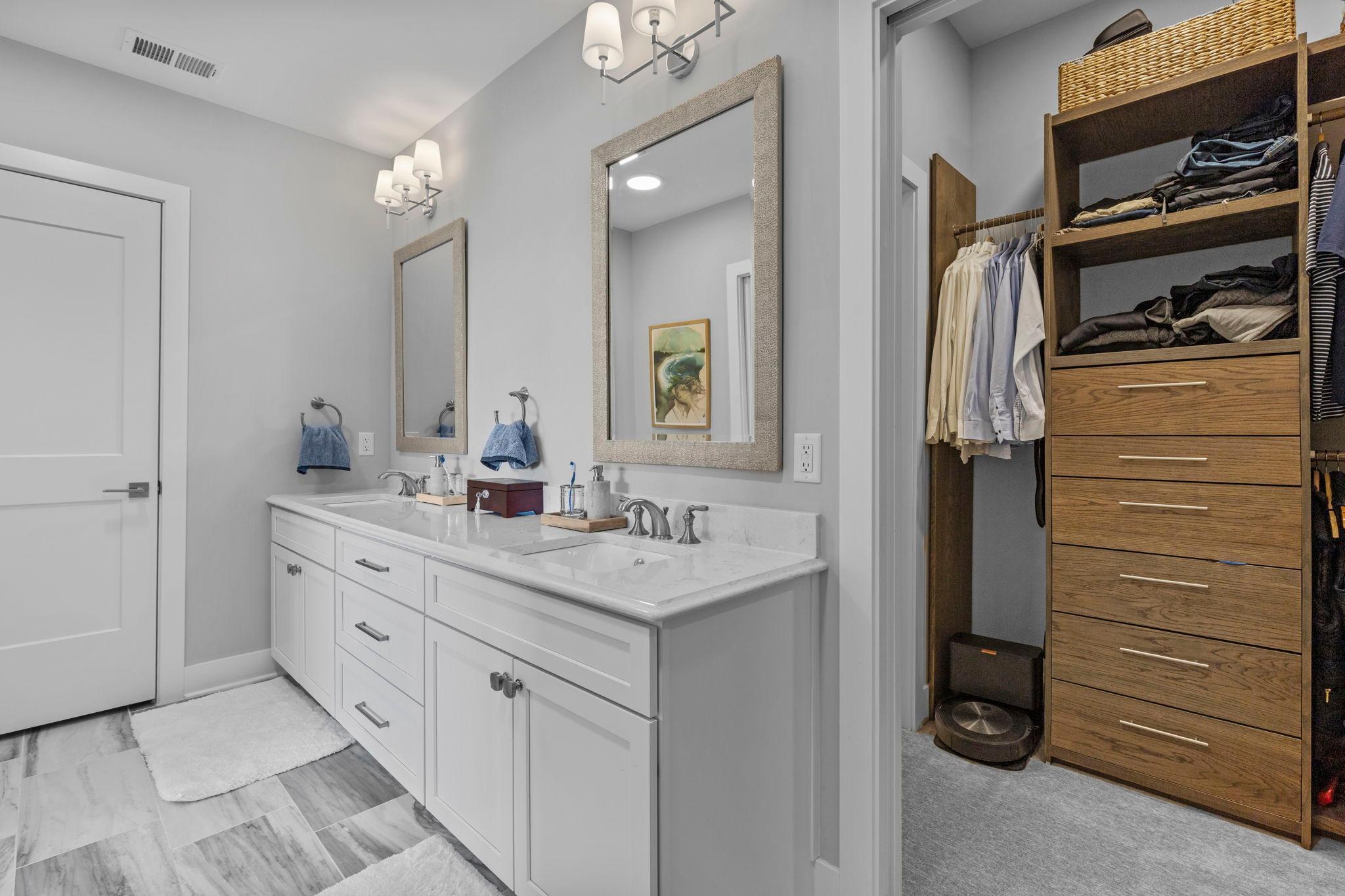 View of Residential at 1 Hill Farm Road #101, North Oaks MN 55127, North Oaks (56 of 66) - Mike Wilen | Minnesota Team Real Estate