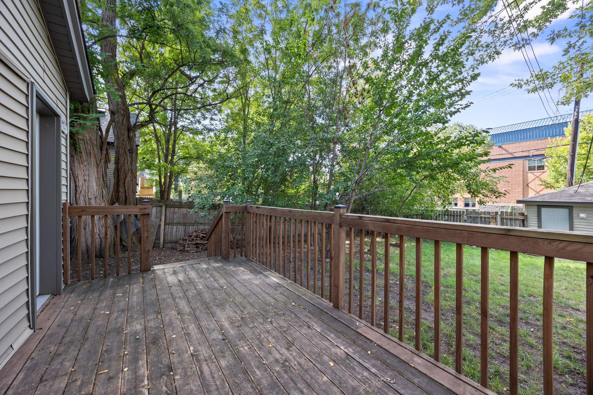 View of Residential at 2927 Girard Avenue, Minneapolis MN 55411, Minneapolis (21 of 23) - Mike Wilen | Minnesota Team Real Estate