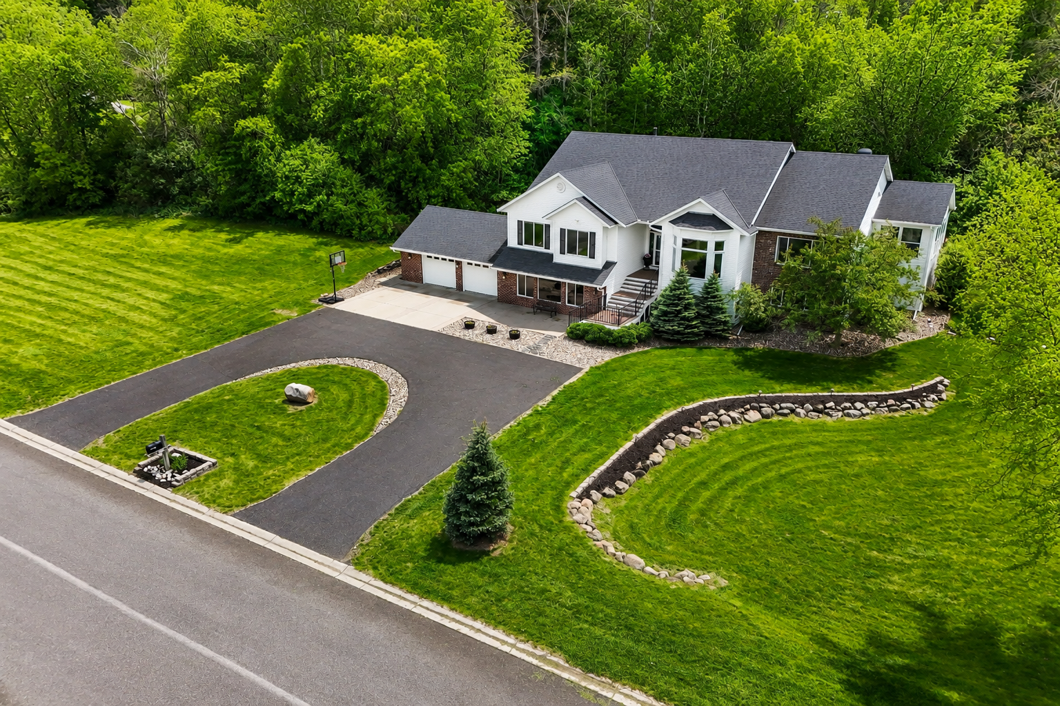 View of Residential at 9655 Barton Trail, Inver Grove Heights MN 55077, Inver Grove Heights - Mike Wilen | Minnesota Team Real Estate