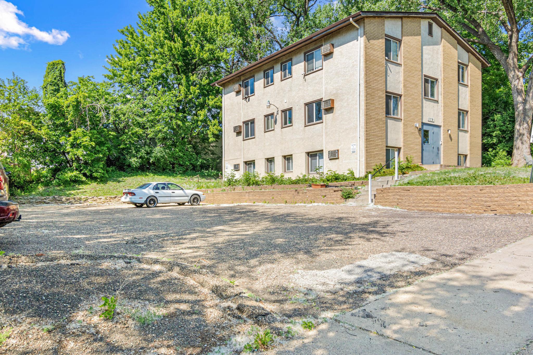 View of Commercial Sale at 379 Cayuga Street, Saint Paul MN 55130, Saint Paul (3 of 26) - Mike Wilen | Minnesota Team Real Estate