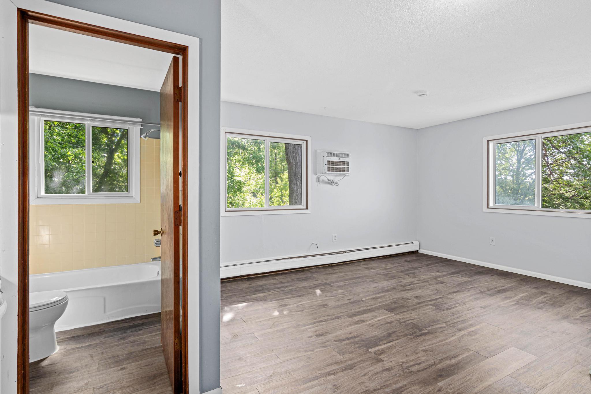 View of Commercial Sale at 379 Cayuga Street, Saint Paul MN 55130, Saint Paul (13 of 26) - Mike Wilen | Minnesota Team Real Estate