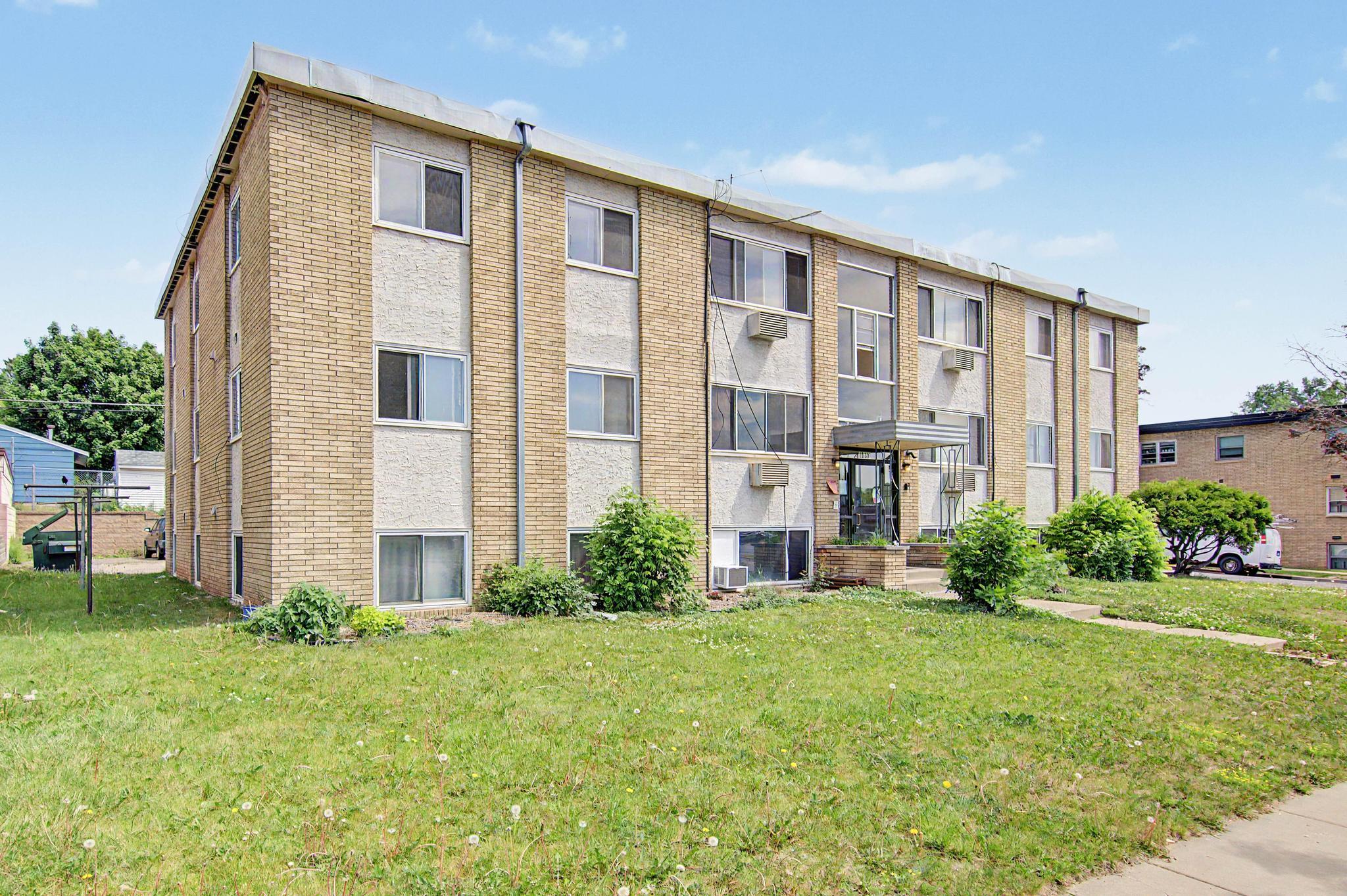 View of Commercial Sale at 1339 Conway Street, Saint Paul MN 55106, Saint Paul (28 of 29) - Mike Wilen | Minnesota Team Real Estate