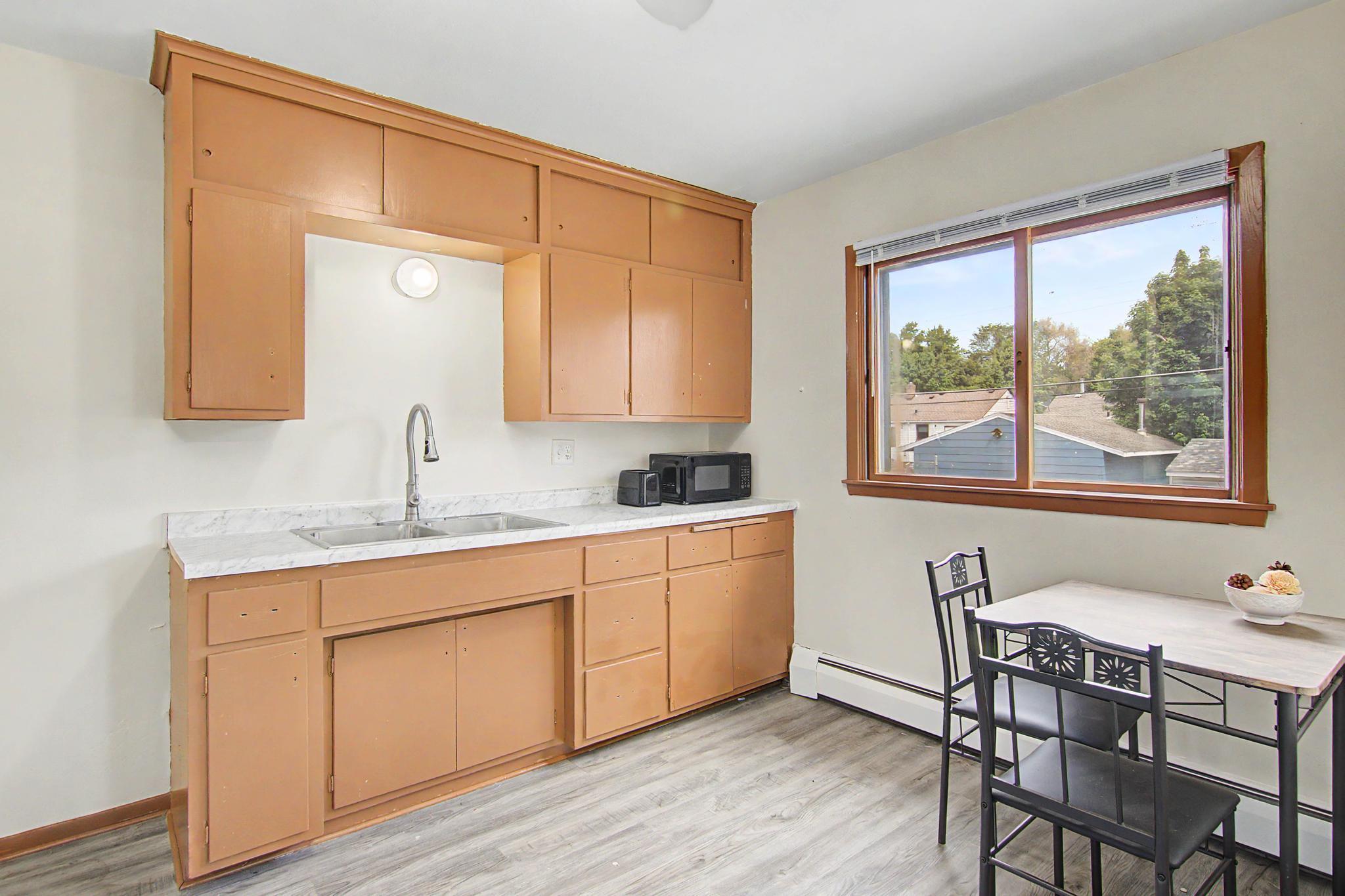 View of Commercial Sale at 1339 Conway Street, Saint Paul MN 55106, Saint Paul (8 of 29) - Mike Wilen | Minnesota Team Real Estate