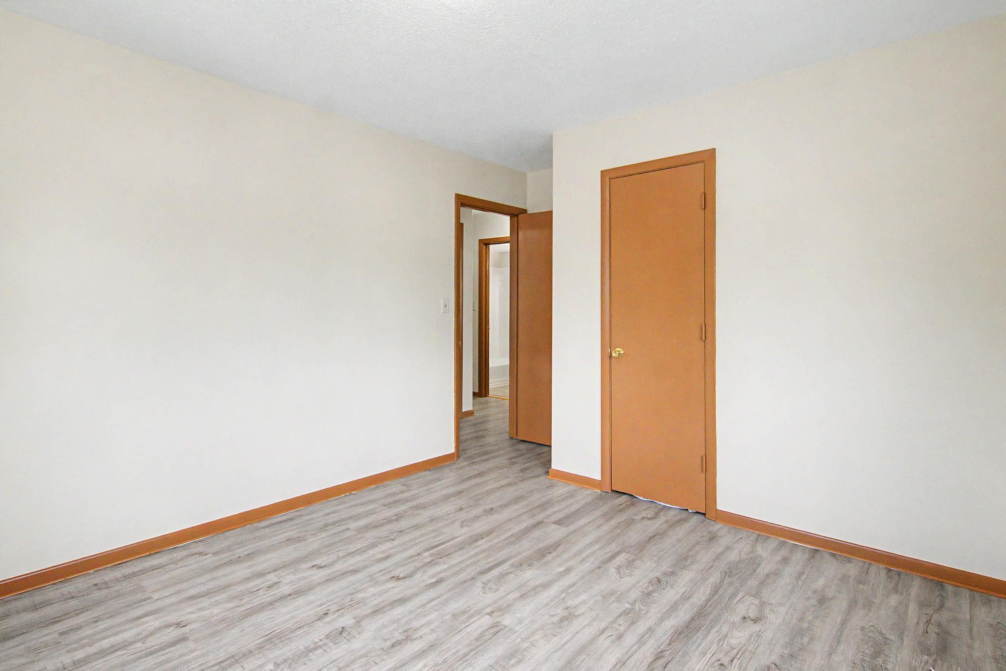 View of Commercial Sale at 1339 Conway Street, Saint Paul MN 55106, Saint Paul (19 of 29) - Mike Wilen | Minnesota Team Real Estate
