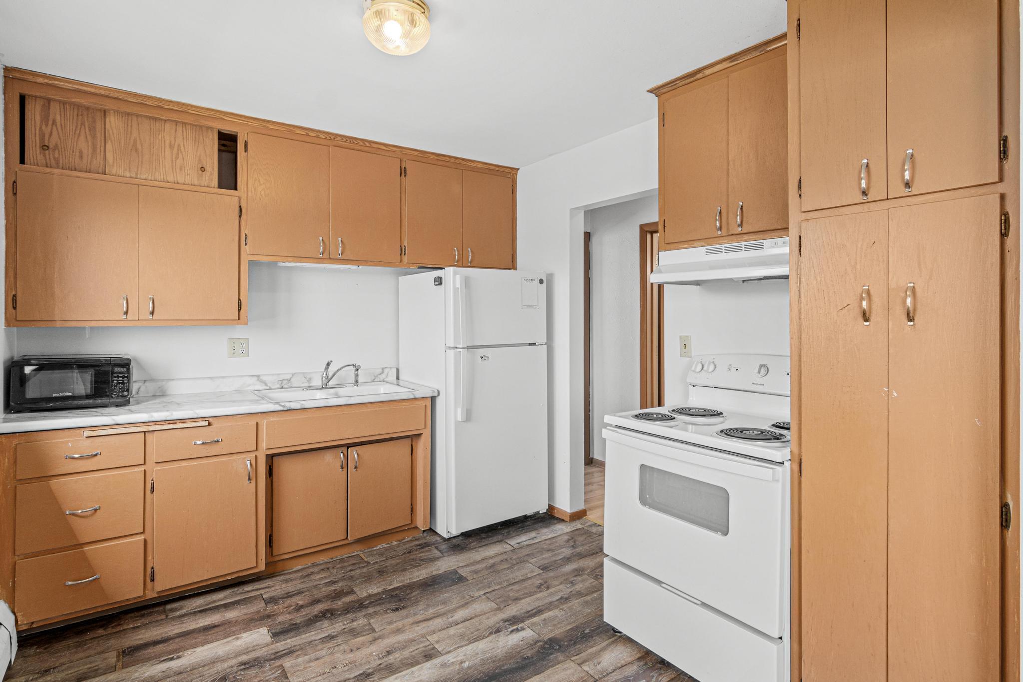 View of Commercial Sale at 1339 Conway Street, Saint Paul MN 55106, Saint Paul (7 of 29) - Mike Wilen | Minnesota Team Real Estate