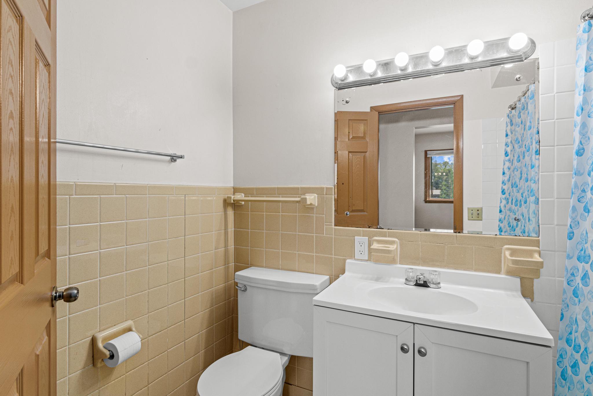 View of Commercial Sale at 1339 Conway Street, Saint Paul MN 55106, Saint Paul (11 of 29) - Mike Wilen | Minnesota Team Real Estate