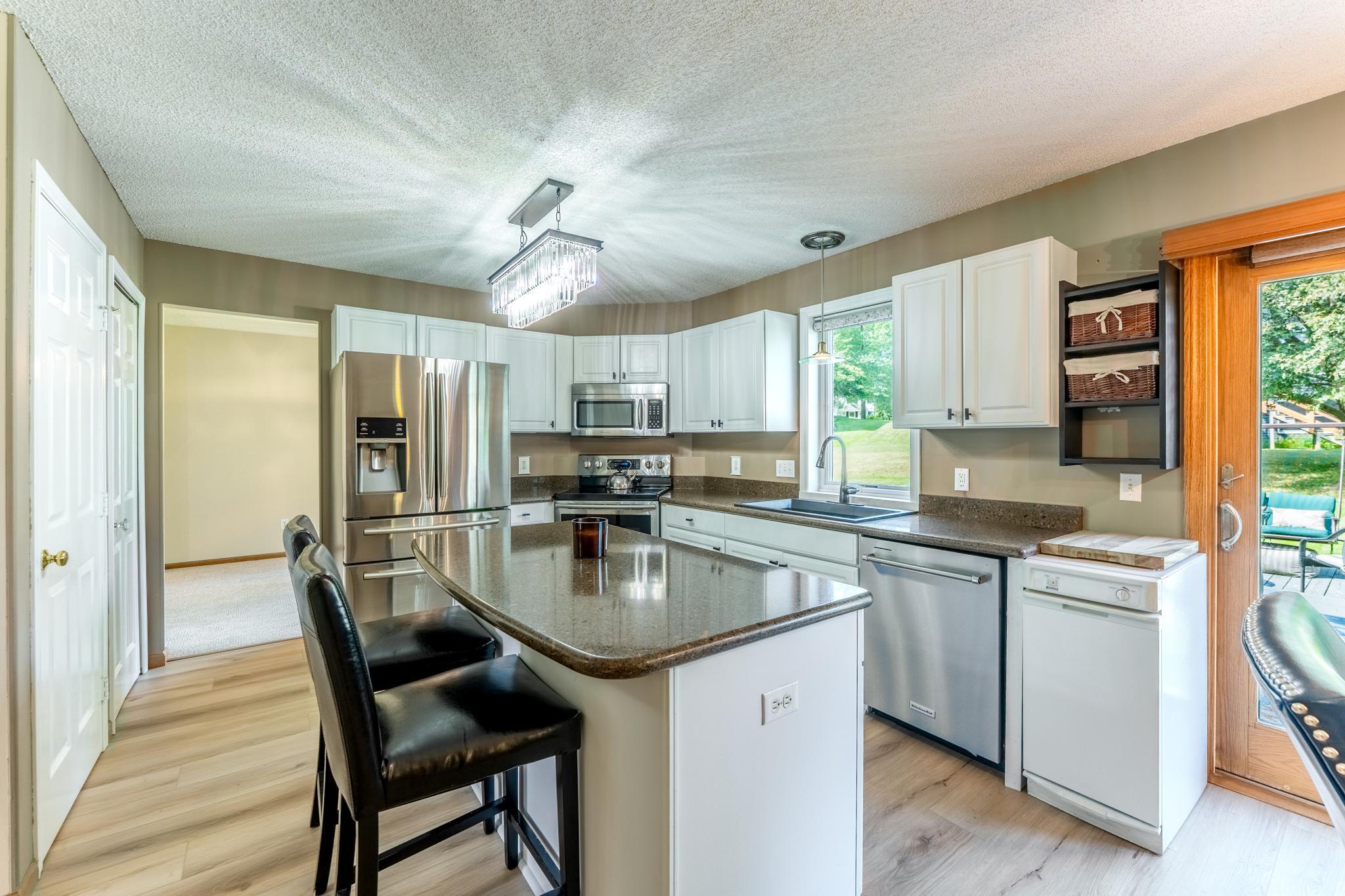 View of Residential at 3096 Copper Oaks Draw, Woodbury MN 55125, Woodbury (9 of 36) - Mike Wilen | Minnesota Team Real Estate