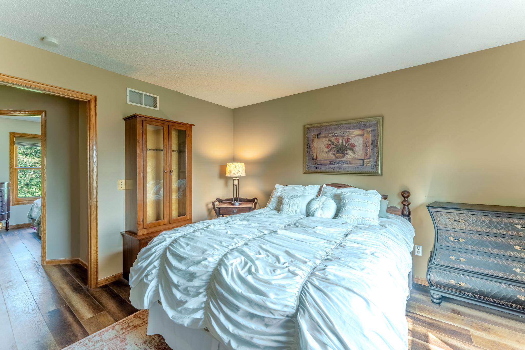 View of Residential at 3096 Copper Oaks Draw, Woodbury MN 55125, Woodbury (15 of 36) - Mike Wilen | Minnesota Team Real Estate