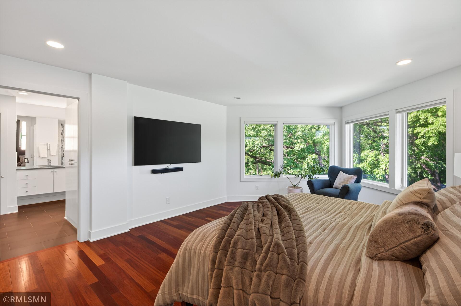 View of Residential at 5148 Danens Drive, Edina MN 55439, Edina (23 of 55) - Mike Wilen | Minnesota Team Real Estate