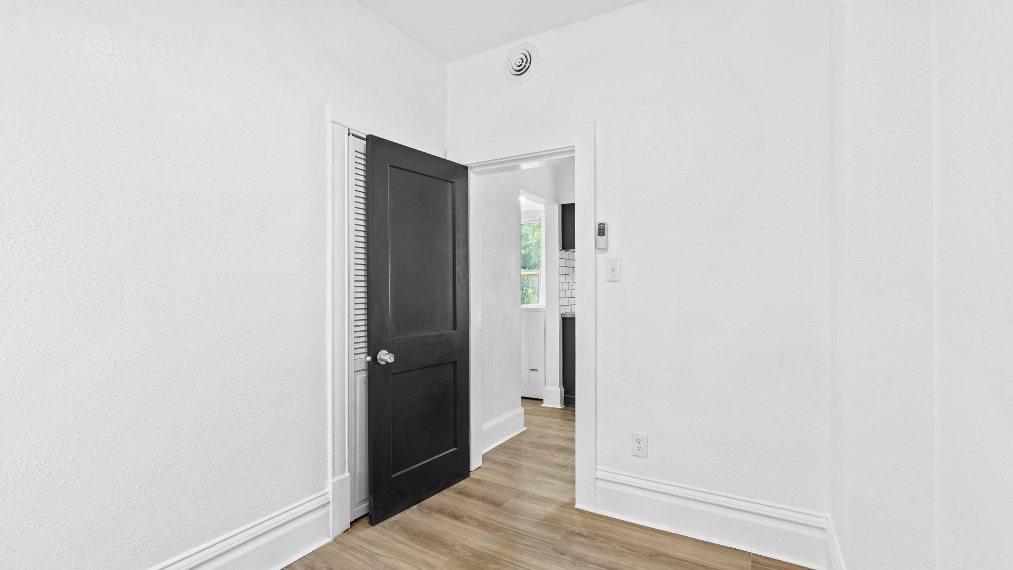 View of Residential Income at 3104 Oliver Avenue, Minneapolis MN 55411, Minneapolis (35 of 45) - Mike Wilen | Minnesota Team Real Estate