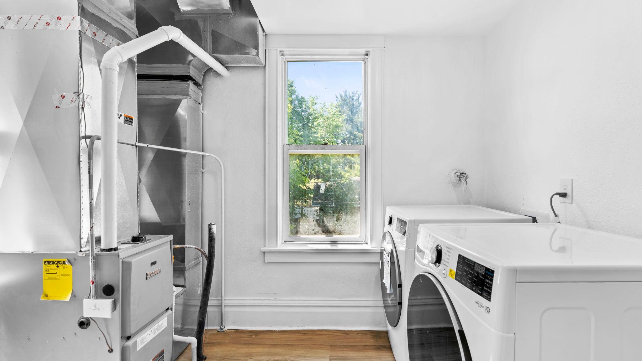 View of Residential Income at 3104 Oliver Avenue, Minneapolis MN 55411, Minneapolis (31 of 45) - Mike Wilen | Minnesota Team Real Estate