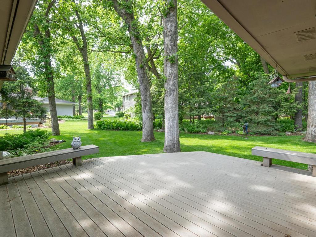 View of Residential at 8127 Pennsylvania Circle, Bloomington MN 55438, Bloomington (33 of 40) - Mike Wilen | Minnesota Team Real Estate