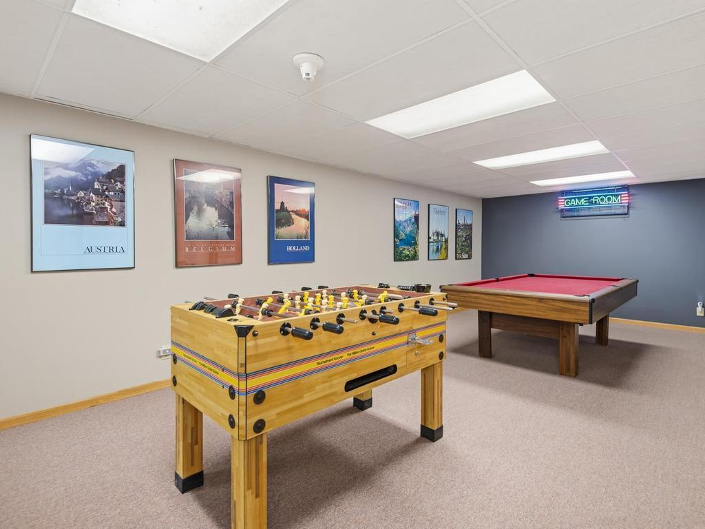 View of Residential at 8127 Pennsylvania Circle, Bloomington MN 55438, Bloomington (24 of 40) - Mike Wilen | Minnesota Team Real Estate
