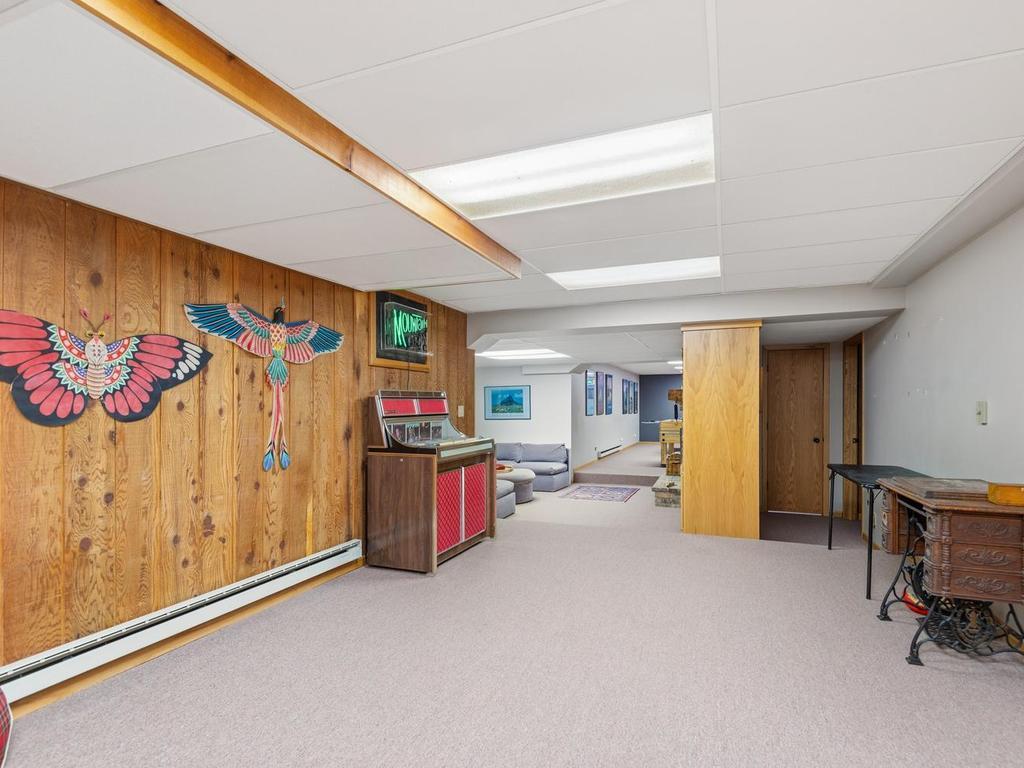 View of Residential at 8127 Pennsylvania Circle, Bloomington MN 55438, Bloomington (26 of 40) - Mike Wilen | Minnesota Team Real Estate