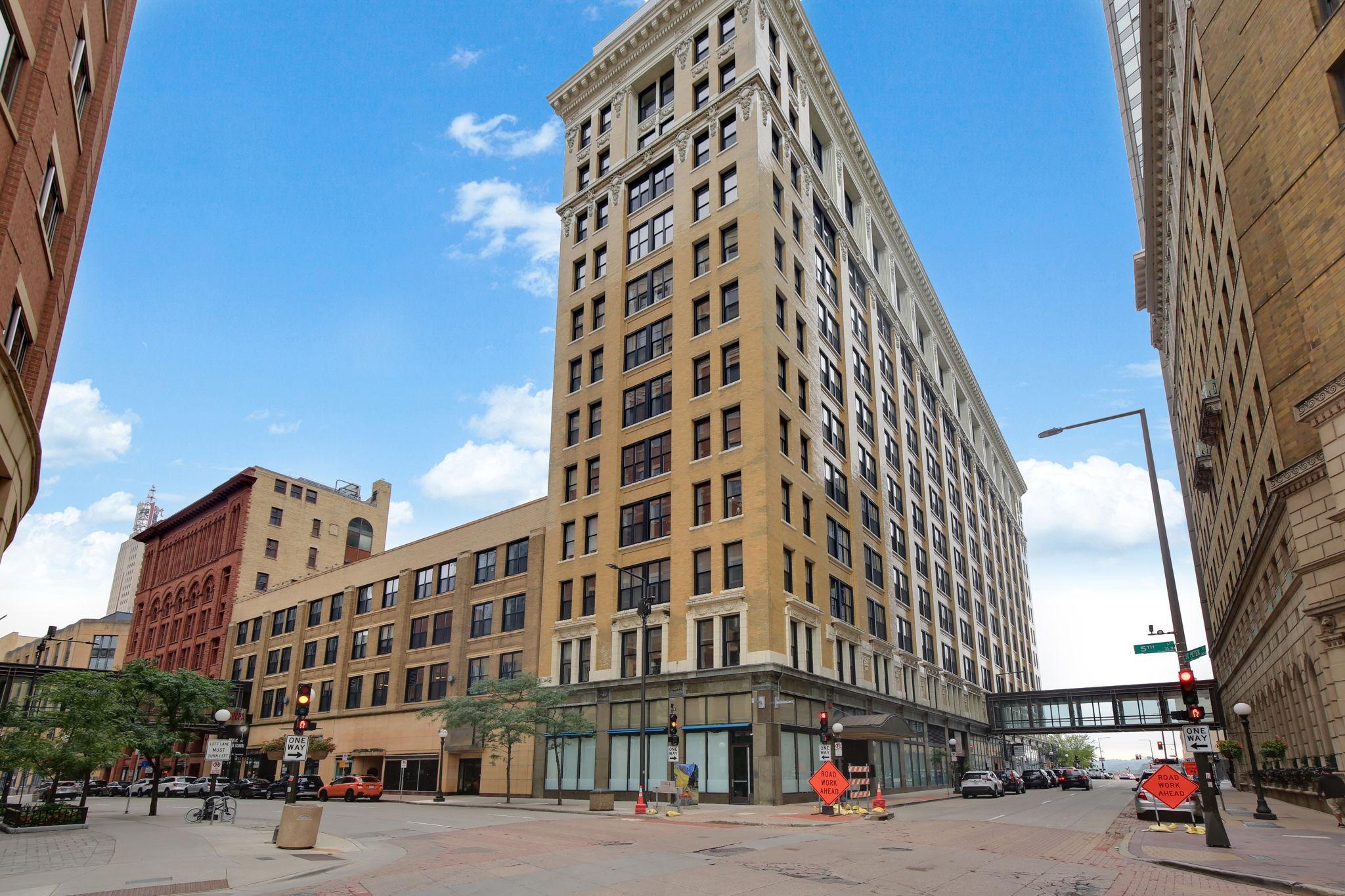 View of Residential at 350 Saint Peter Street #308, Saint Paul MN 55102, Saint Paul (39 of 51) - Mike Wilen | Minnesota Team Real Estate