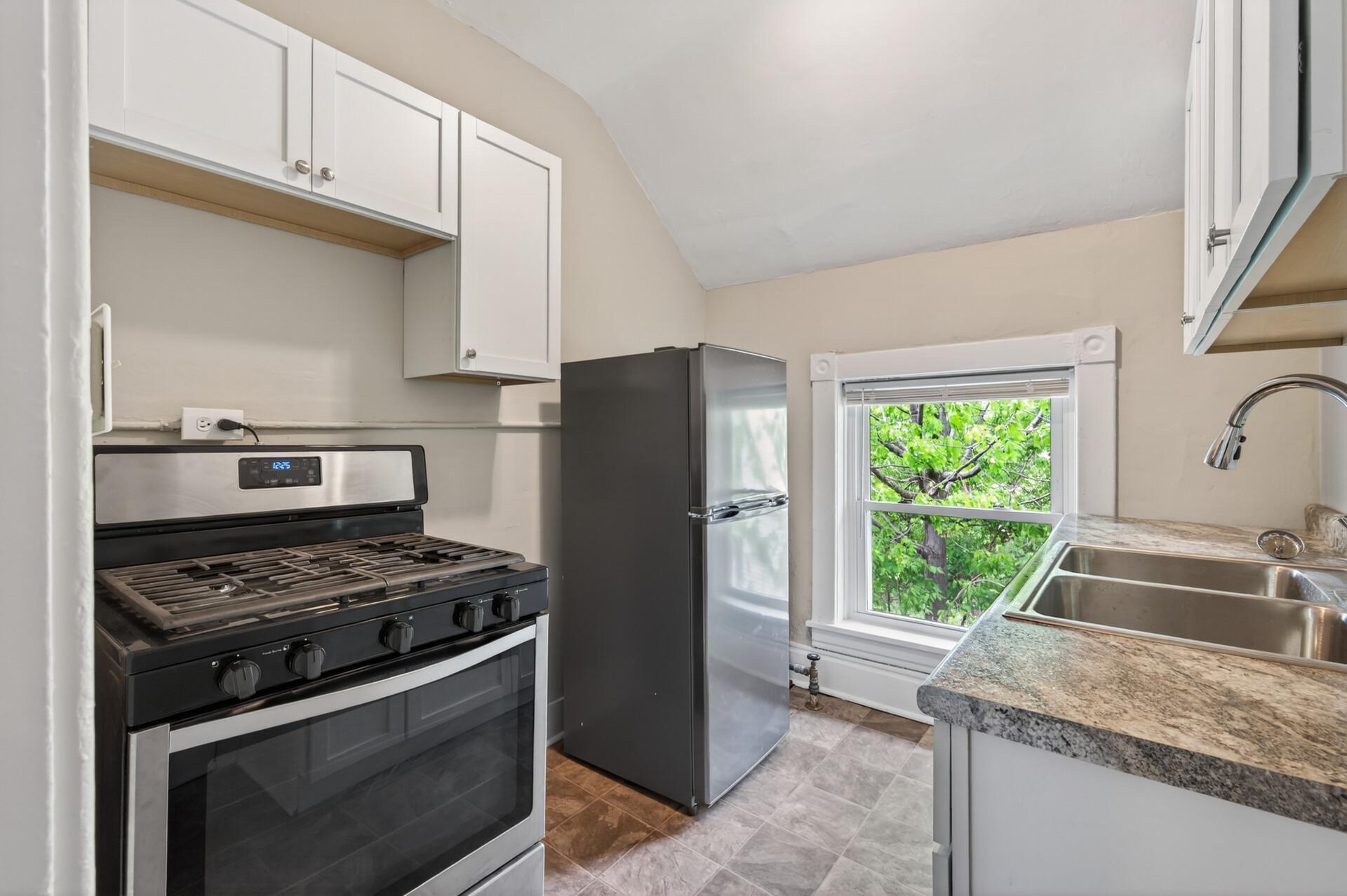 View of Residential Income at 1811 28th Street, Minneapolis MN 55407, Minneapolis (34 of 43) - Mike Wilen | Minnesota Team Real Estate