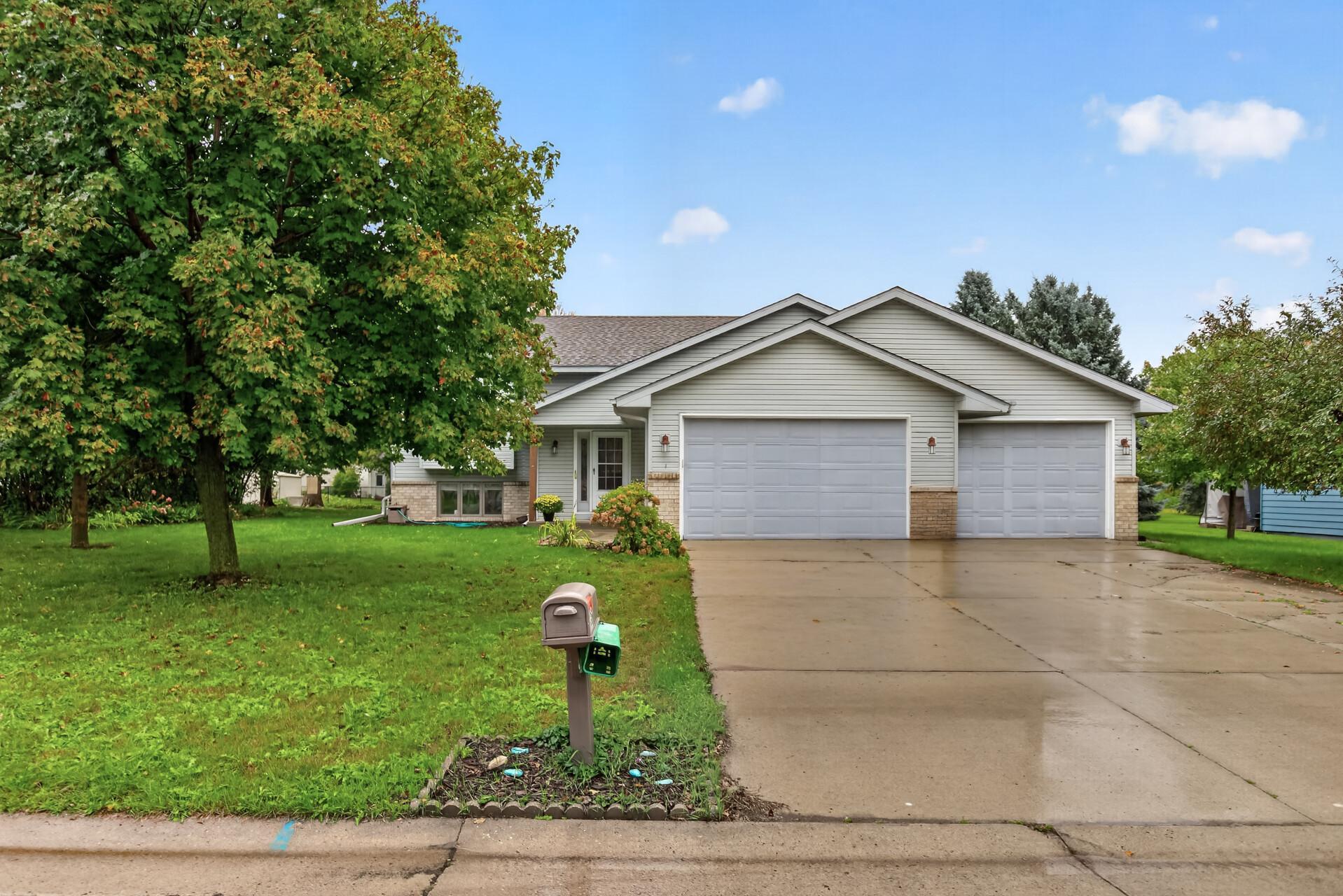 View of Single Family at 135 Obrien Parkway, Belle Plaine - Mike Wilen | Minnesota Team Real Estate