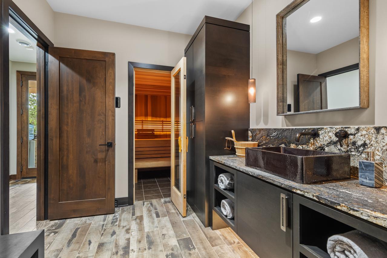 View of Residential at 4603 Annaway Drive, Edina MN 55436, Edina (48 of 57) - Mike Wilen | Minnesota Team Real Estate