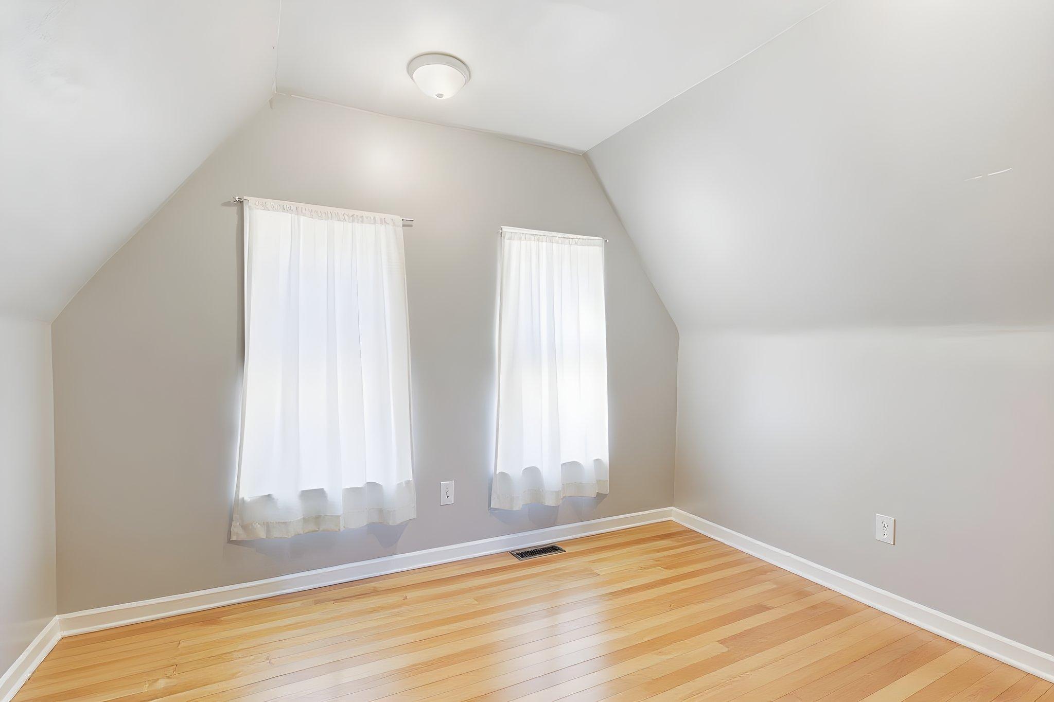View of Residential at 5135 6th Street, Minneapolis MN 55430, Minneapolis (21 of 29) - Mike Wilen | Minnesota Team Real Estate